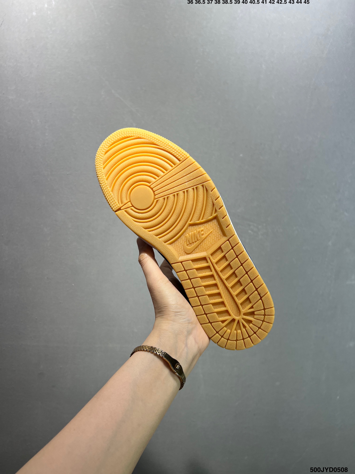 Air Jordan 1 TS Reverse Mocha Low-Top Sneakers with Supreme Branding 8 i1746639834172 81 0 6