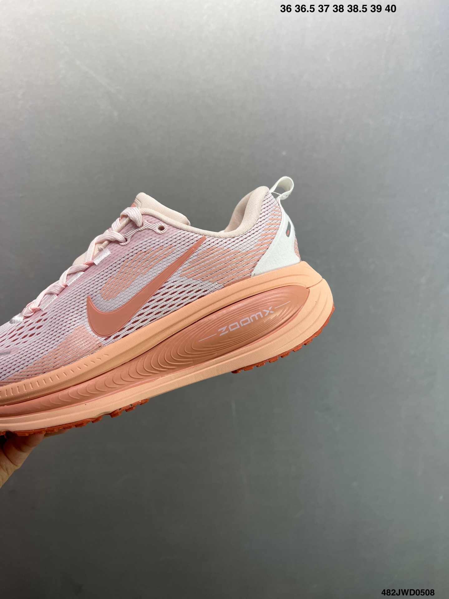 Nike Air Zoom Vomero 18 Women's Running Shoes - Lightweight & Comfortable 7 i1746640322836 7238 0 5