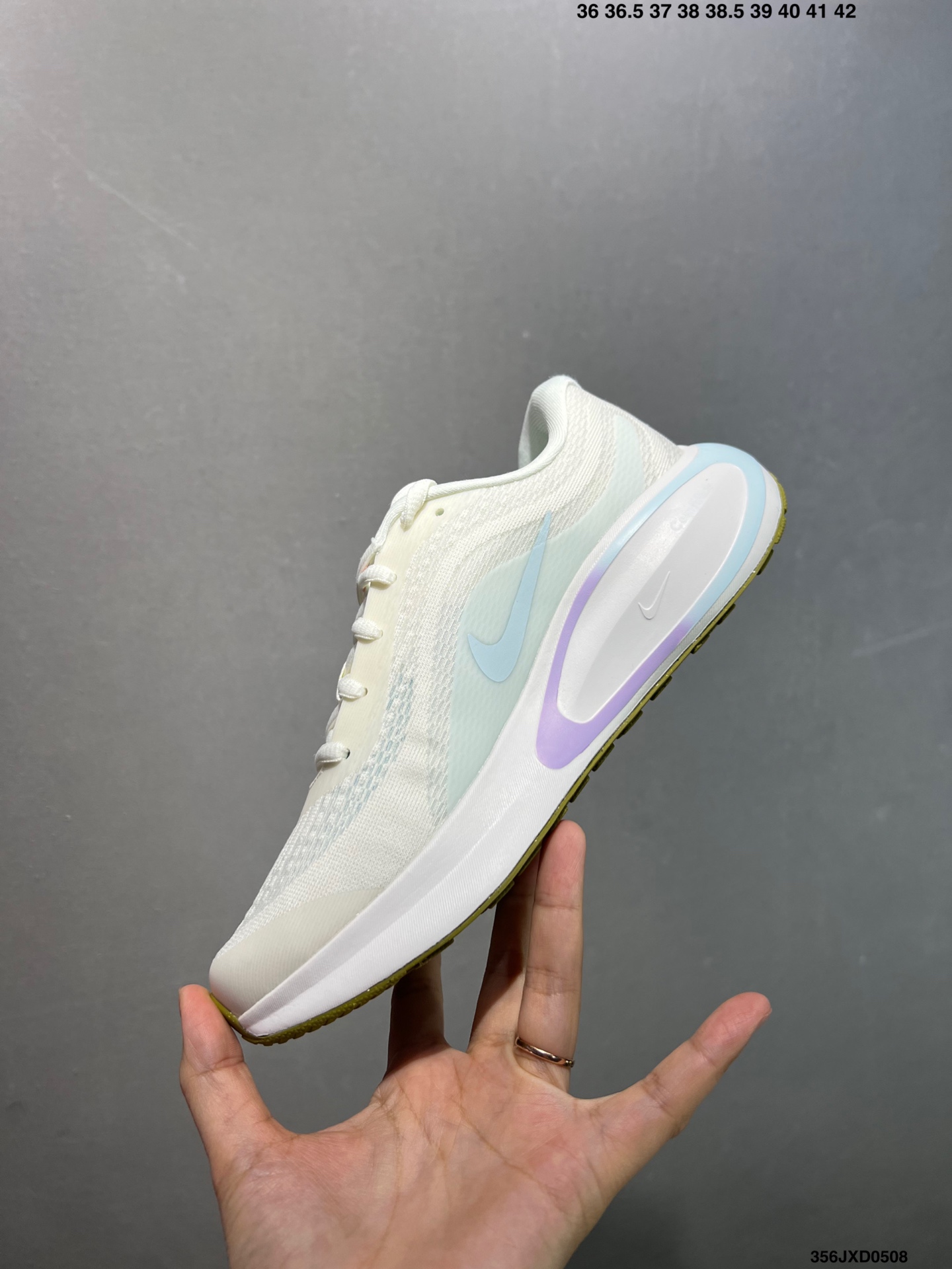 Nike Journey Run Running Shoes - Lightweight Cushioning for Everyday Comfort 4 i1746640564849 4411 0 2