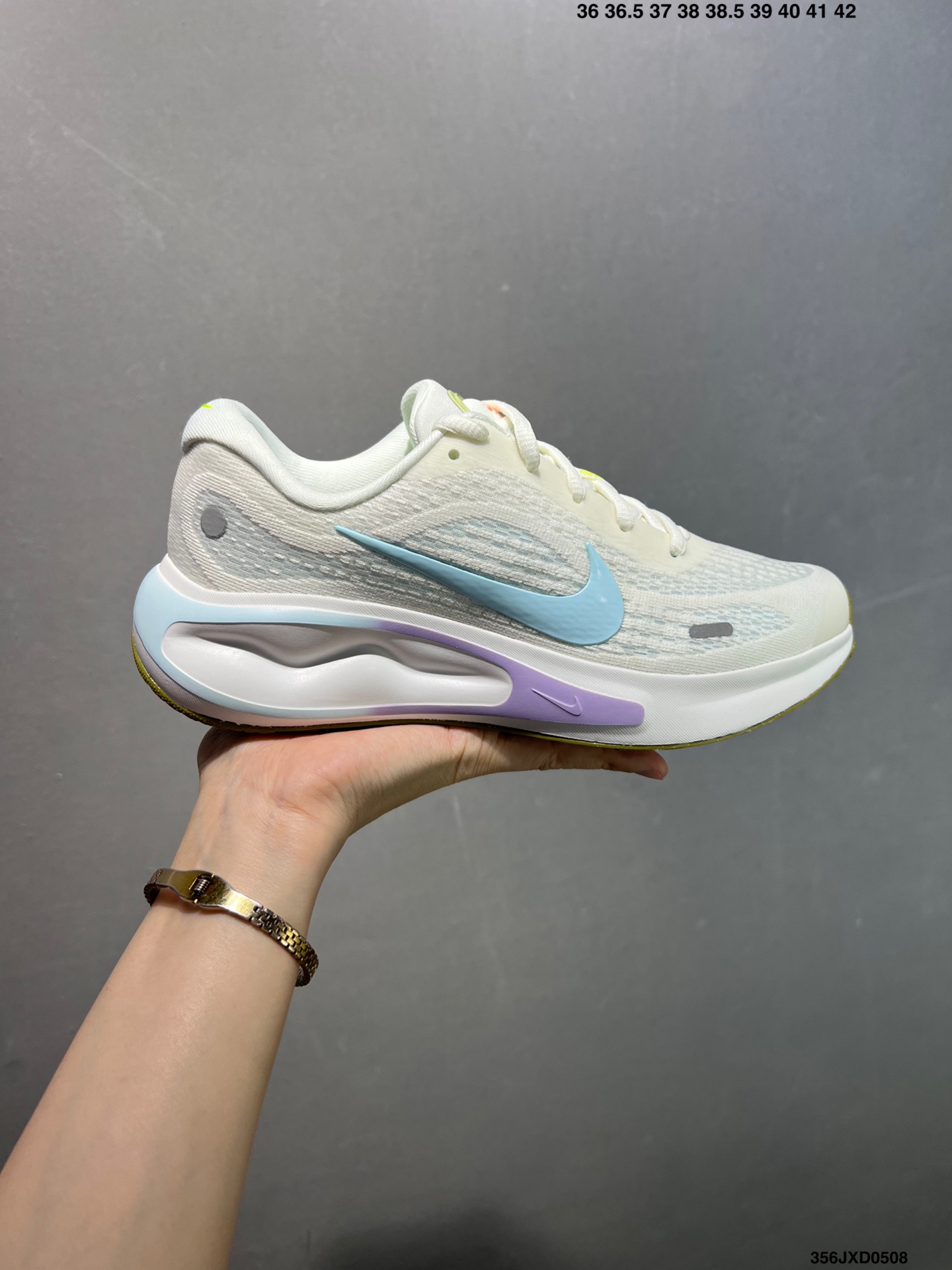 Nike Journey Run Running Shoes - Lightweight Cushioning for Everyday Comfort 2 i1746640564876 2208 0 0