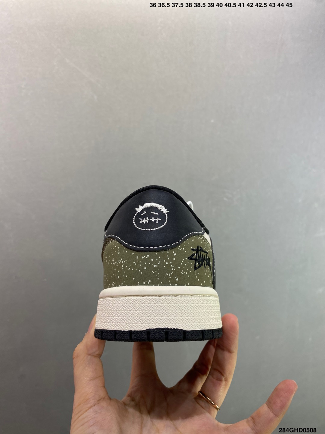 Travis Scott x Stussy Air Jordan 1 Low Olive Sneakers 5 i1746642068072 3595 0 3