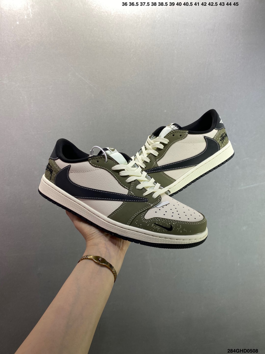 Travis Scott x Stussy Air Jordan 1 Low Olive Sneakers 9 i1746642068138 3229 0 7