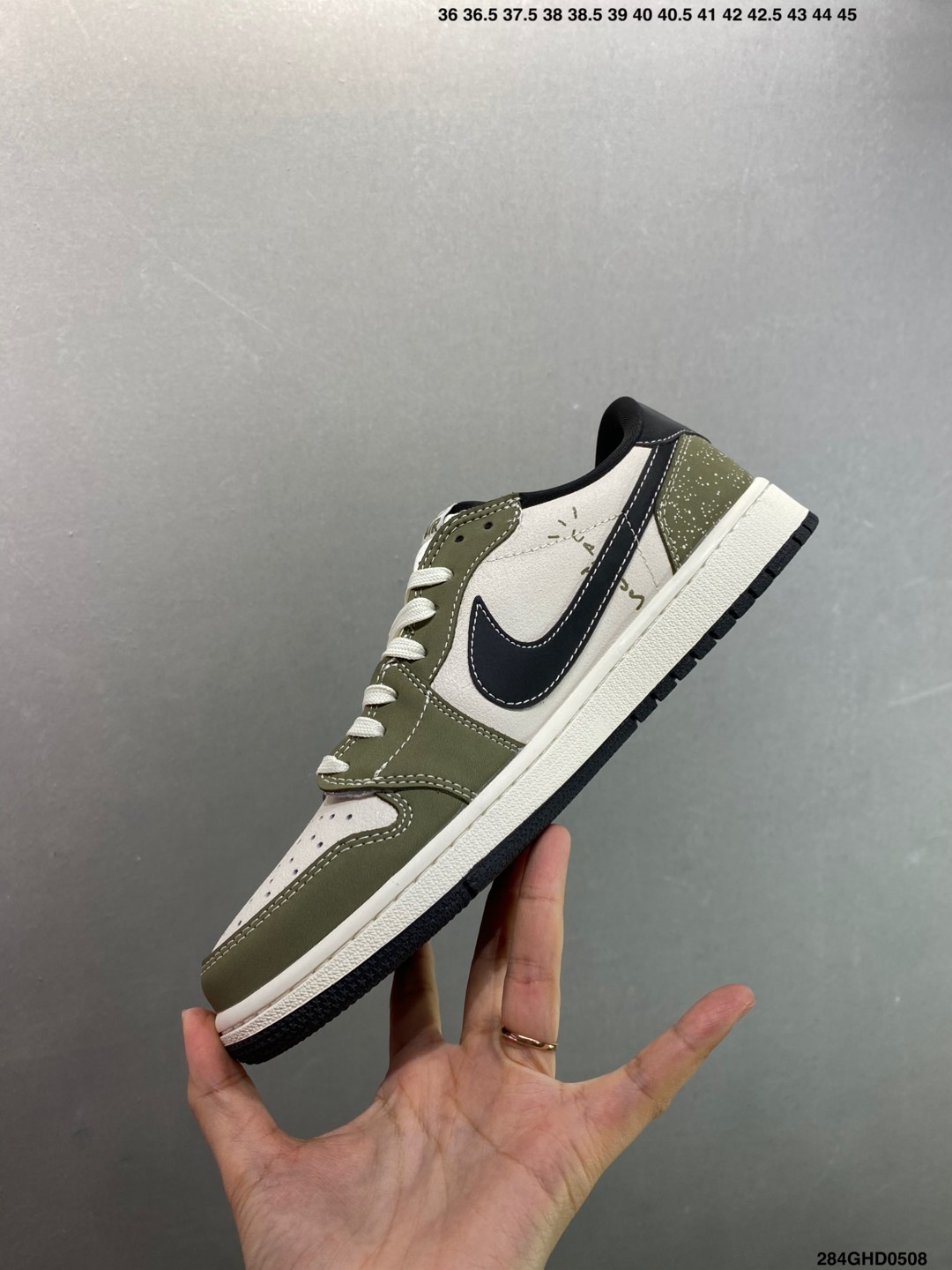 Travis Scott x Stussy Air Jordan 1 Low Olive Sneakers 4 i1746642068409 8630 0 2