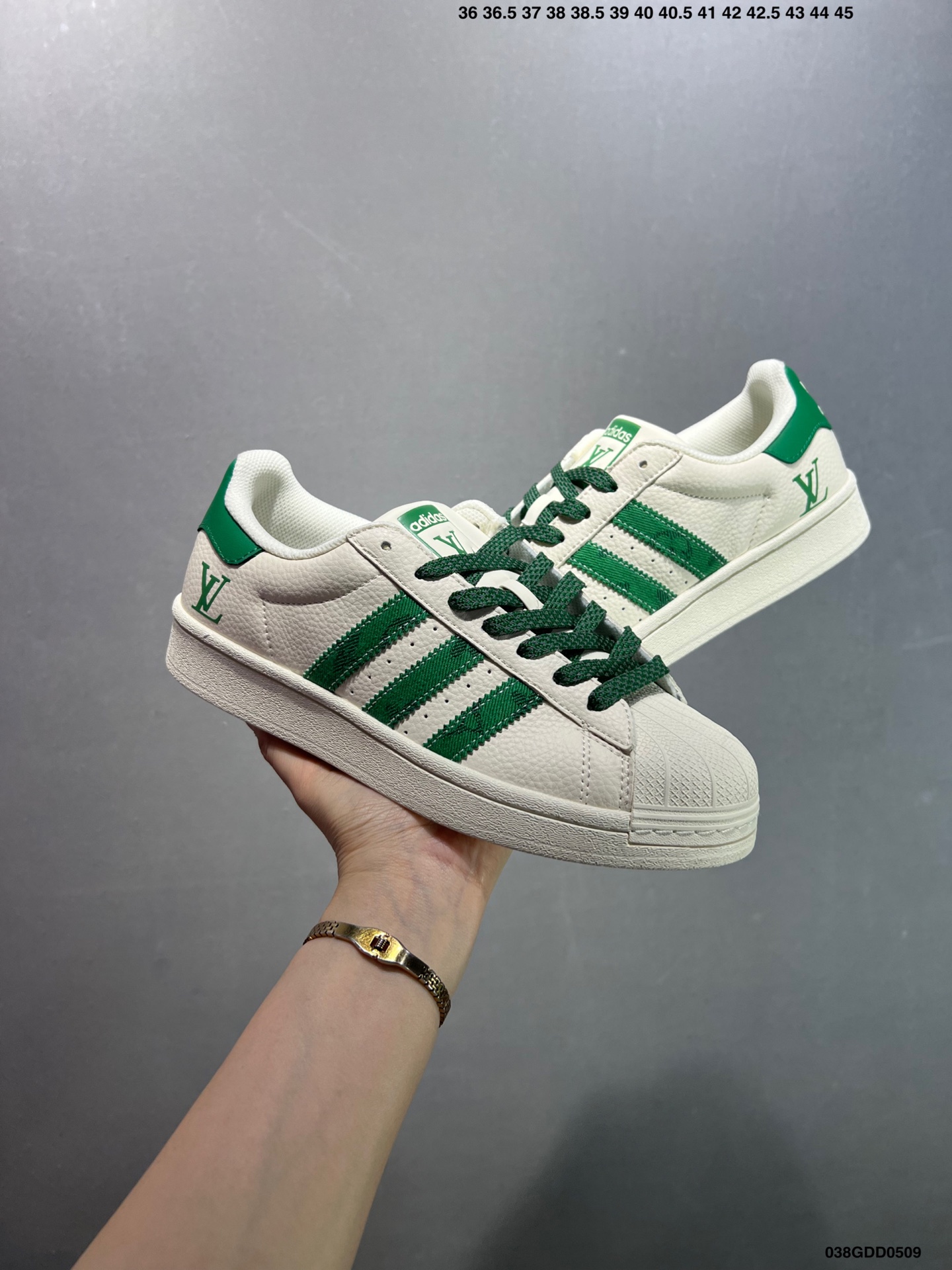 Adidas Originals Superstar Louis Vuitton Casual Sneakers - Limited Edition 8 i1746722036353 8011 0 7