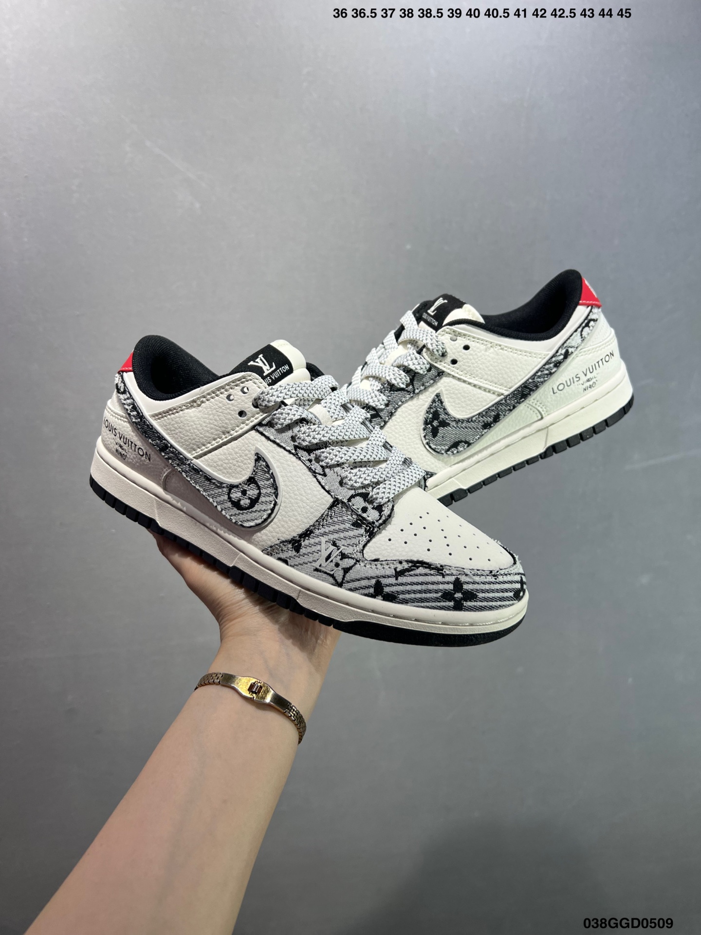 NK Dunk Low Retro - Louis Vuitton Custom Sneakers - Premium Quality 4 i1746722167783 9794 0 7