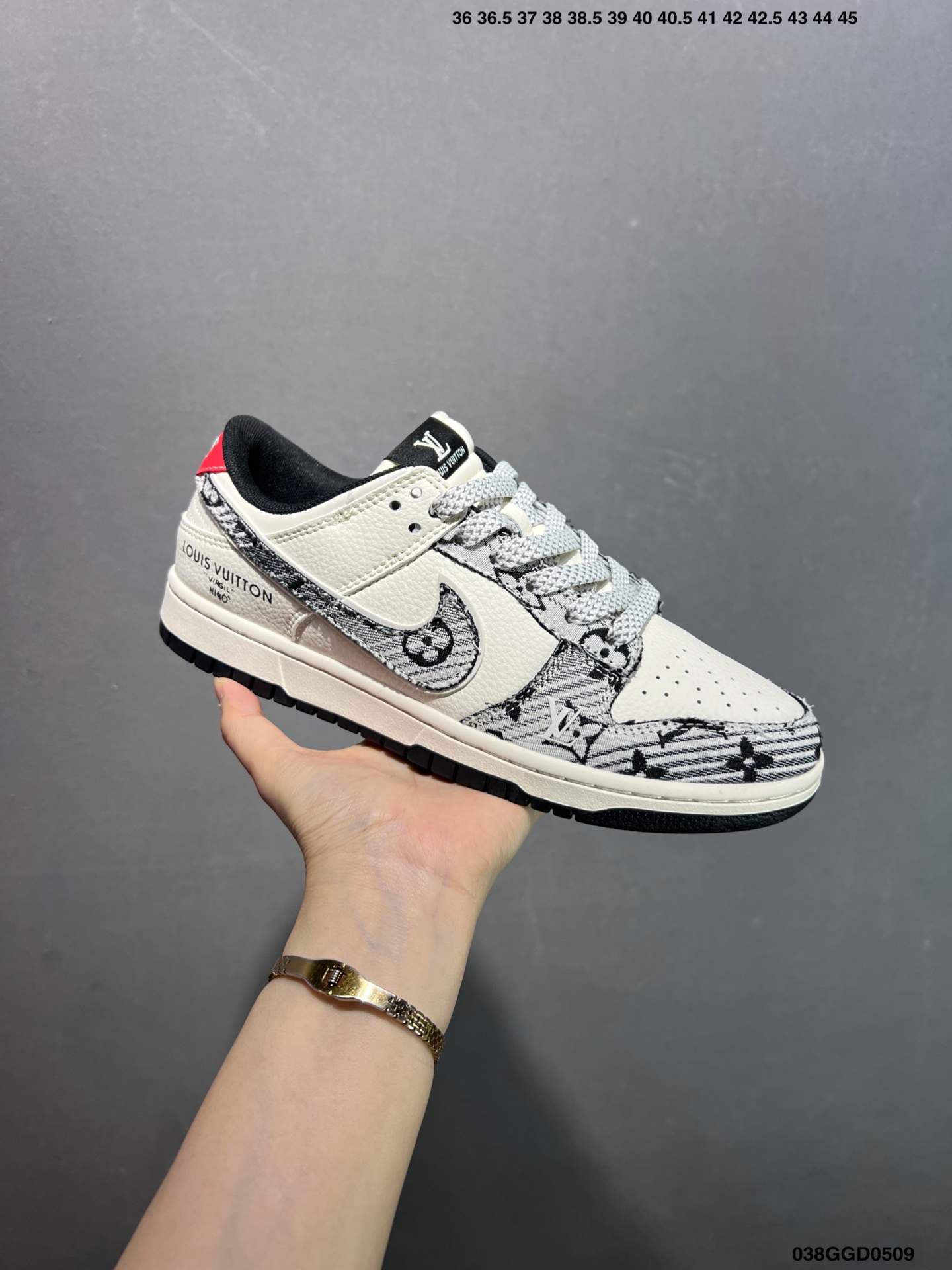 NK Dunk Low Retro - Louis Vuitton Custom Sneakers - Premium Quality 2 i1746722167796 9174 0 1
