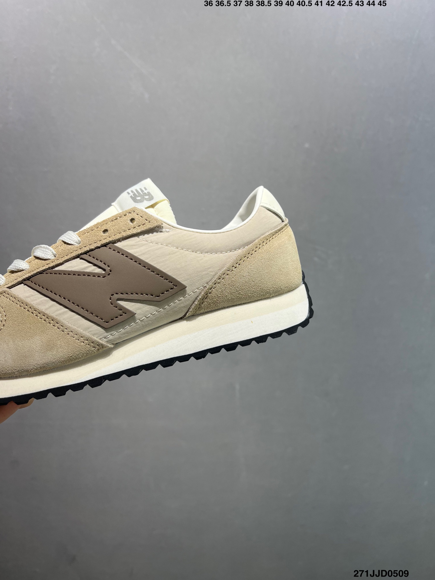 New Balance 471 Retro Casual Sneakers - Stylish, Comfortable, and Durable 7 i1746722354575 2208 0 5