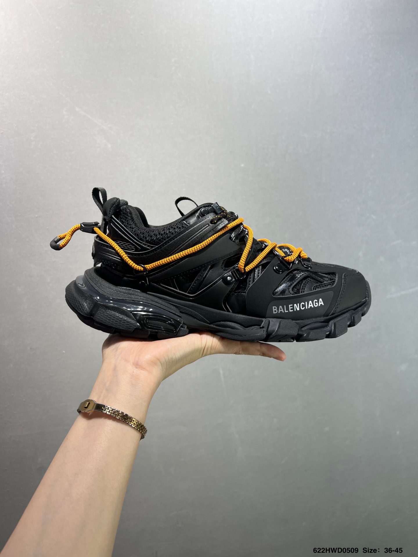 Balenciaga Track Trail 3.0 Laces Sneakers - Retro Running Shoes 2 i1746722955945 2875 0 0