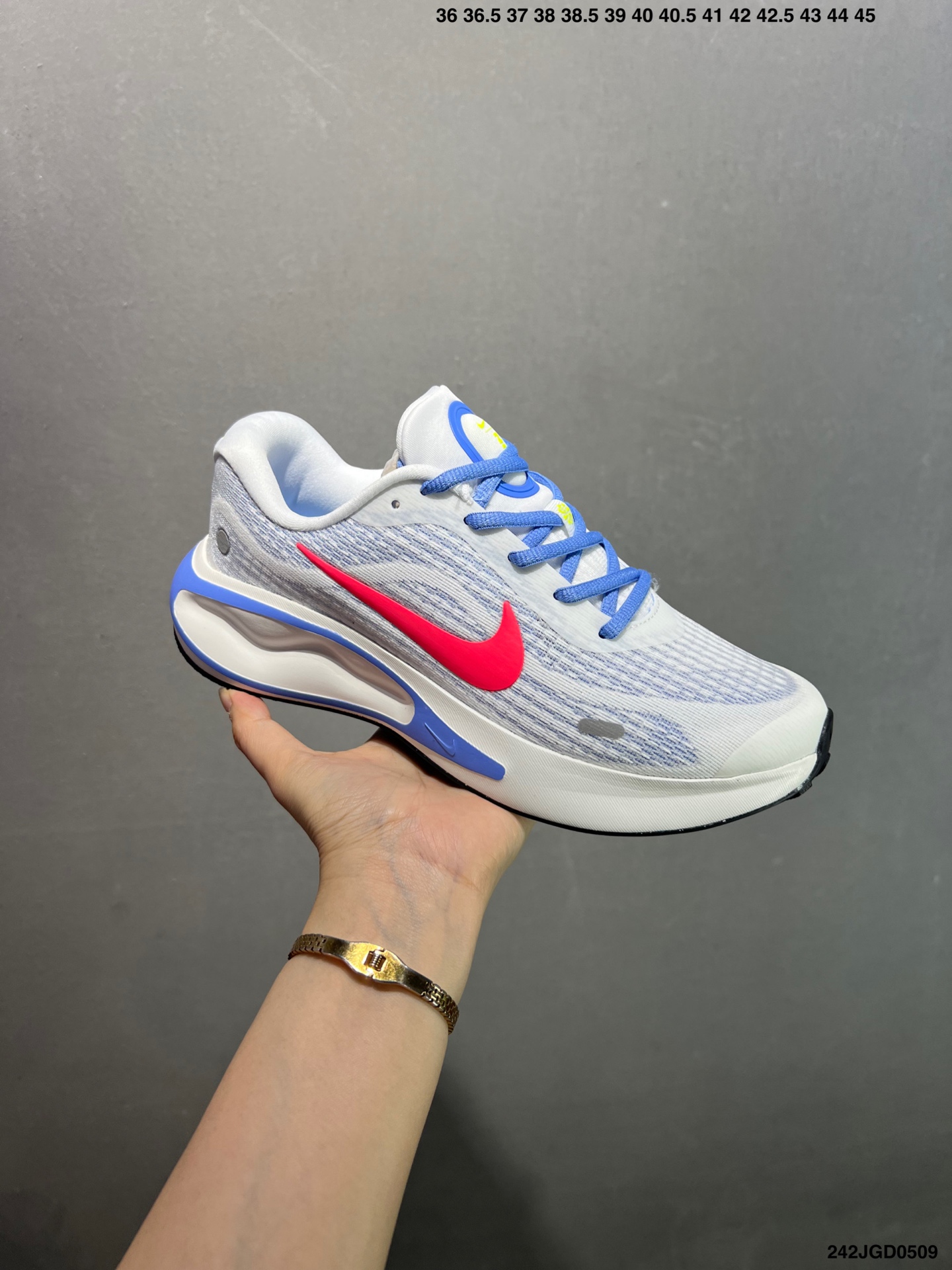 Nike Journey Run Running Shoes - Breathable, Cushioned Support for Your Run 3 i1746723262357 5686 0 1