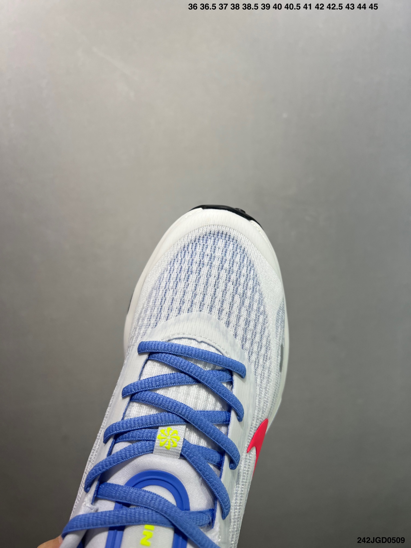 Nike Journey Run Running Shoes - Breathable, Cushioned Support for Your Run 6 i1746723269464 1489 0 4