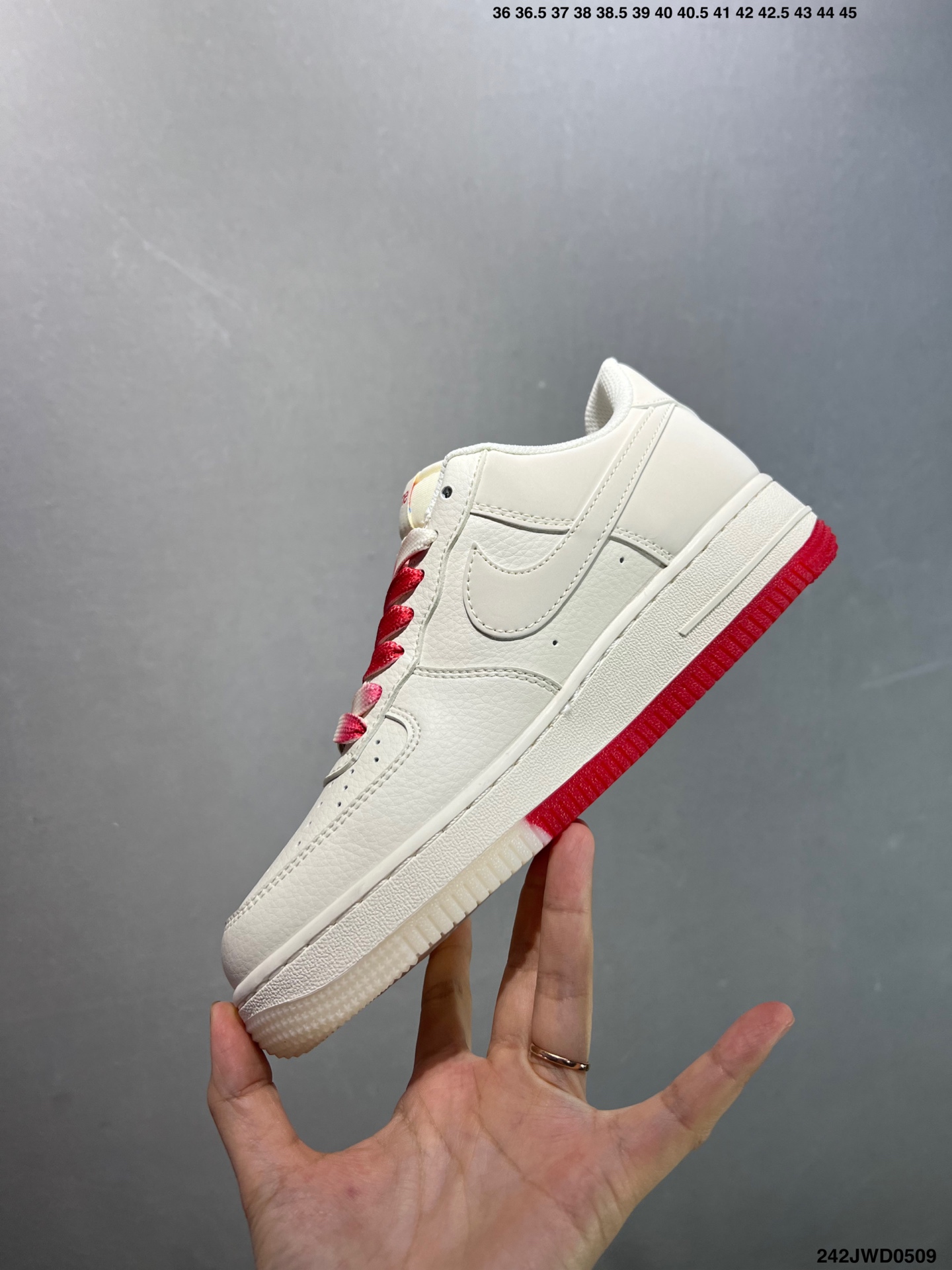 Nike Air Force 1 '07 Low Supreme Collab Sneakers - Stylish & Comfortable 4 i1746723446771 3975 0 2