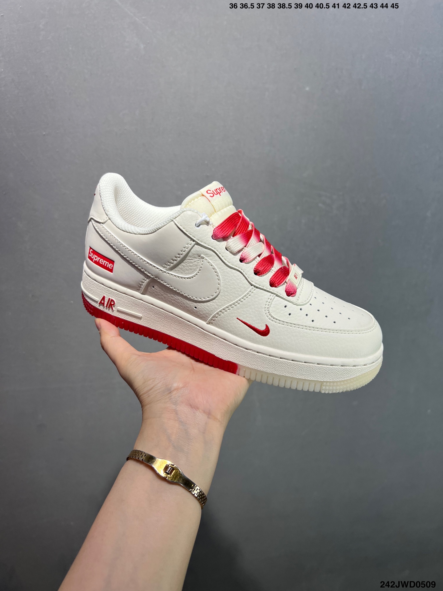 Nike Air Force 1 '07 Low Supreme Collab Sneakers - Stylish & Comfortable 3 i1746723451053 4335 0 1