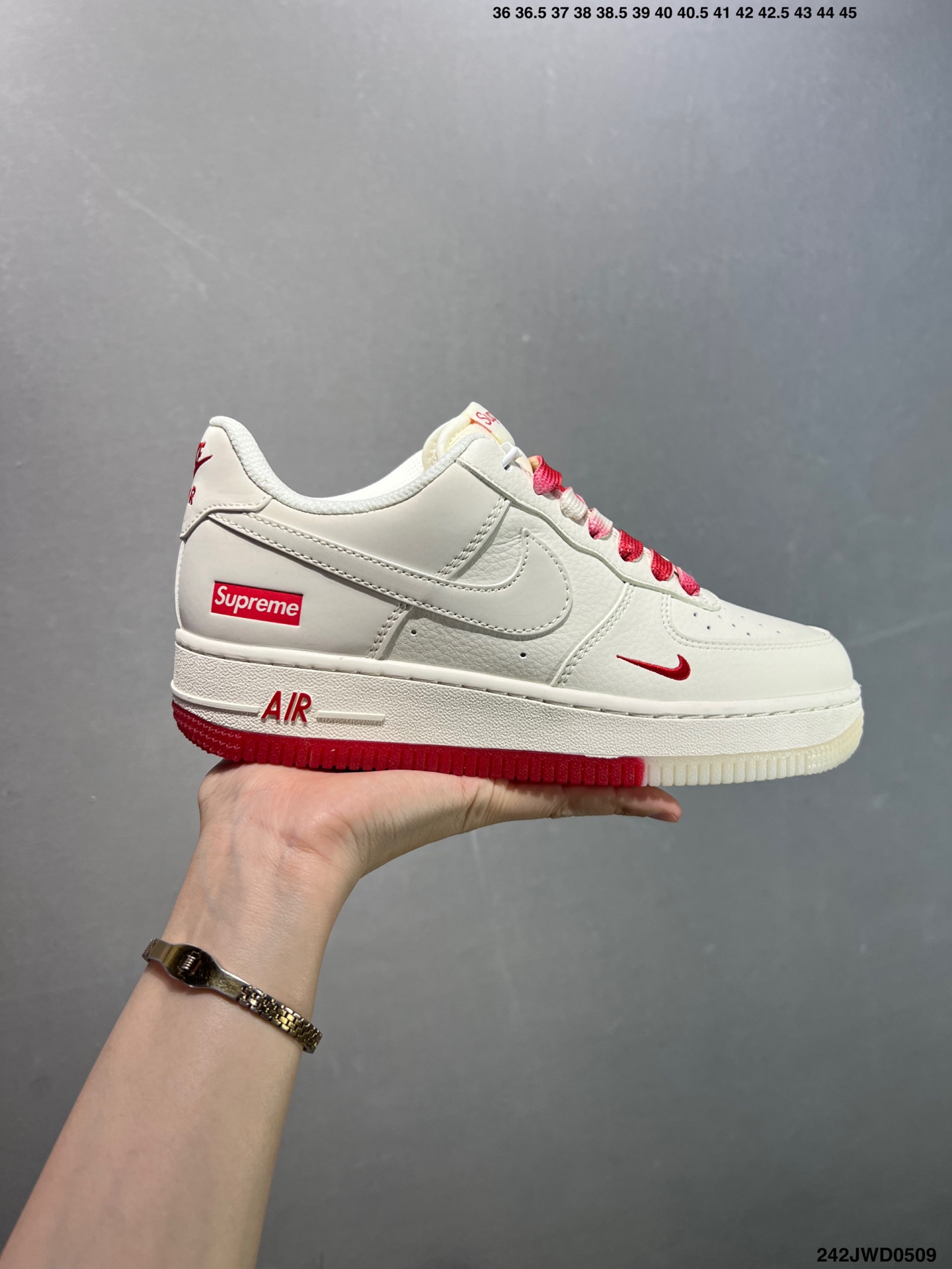 Nike Air Force 1 '07 Low Supreme Collab Sneakers - Stylish & Comfortable 2 i1746723451085 5846 0 0
