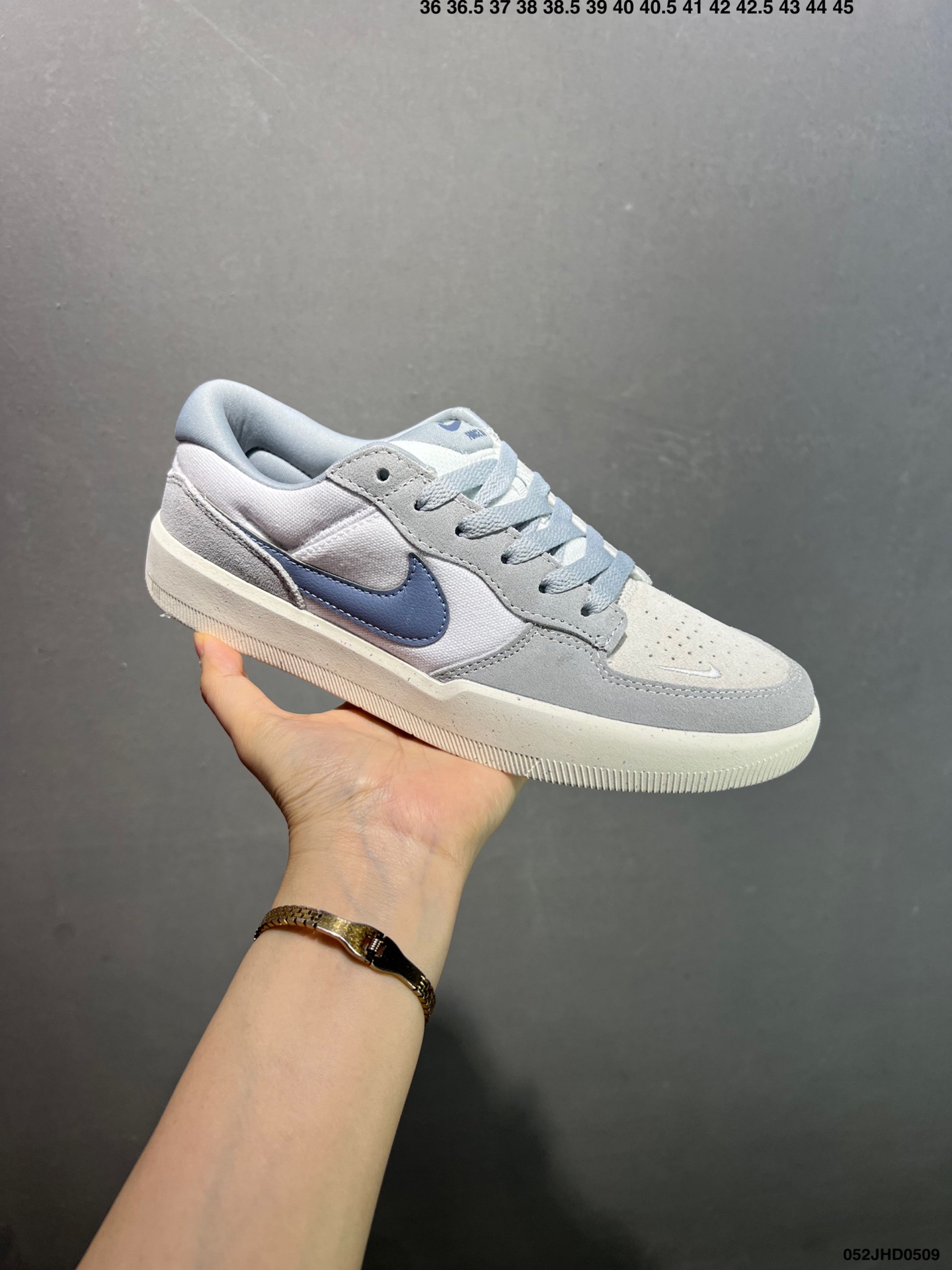 Nike SB Force 58: Durable Skate Shoes with Classic Basketball Style 3 i1746723877483 1064 0 1