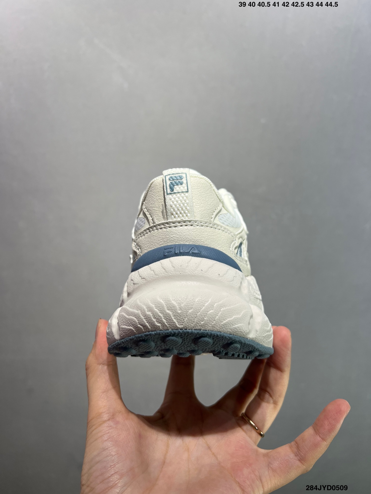 Fila PEASE Low-Top Sneakers: Comfortable, Stylish, and Versatile, Perfect for Everyday Wear 5 i1746724254455 1725 0 3