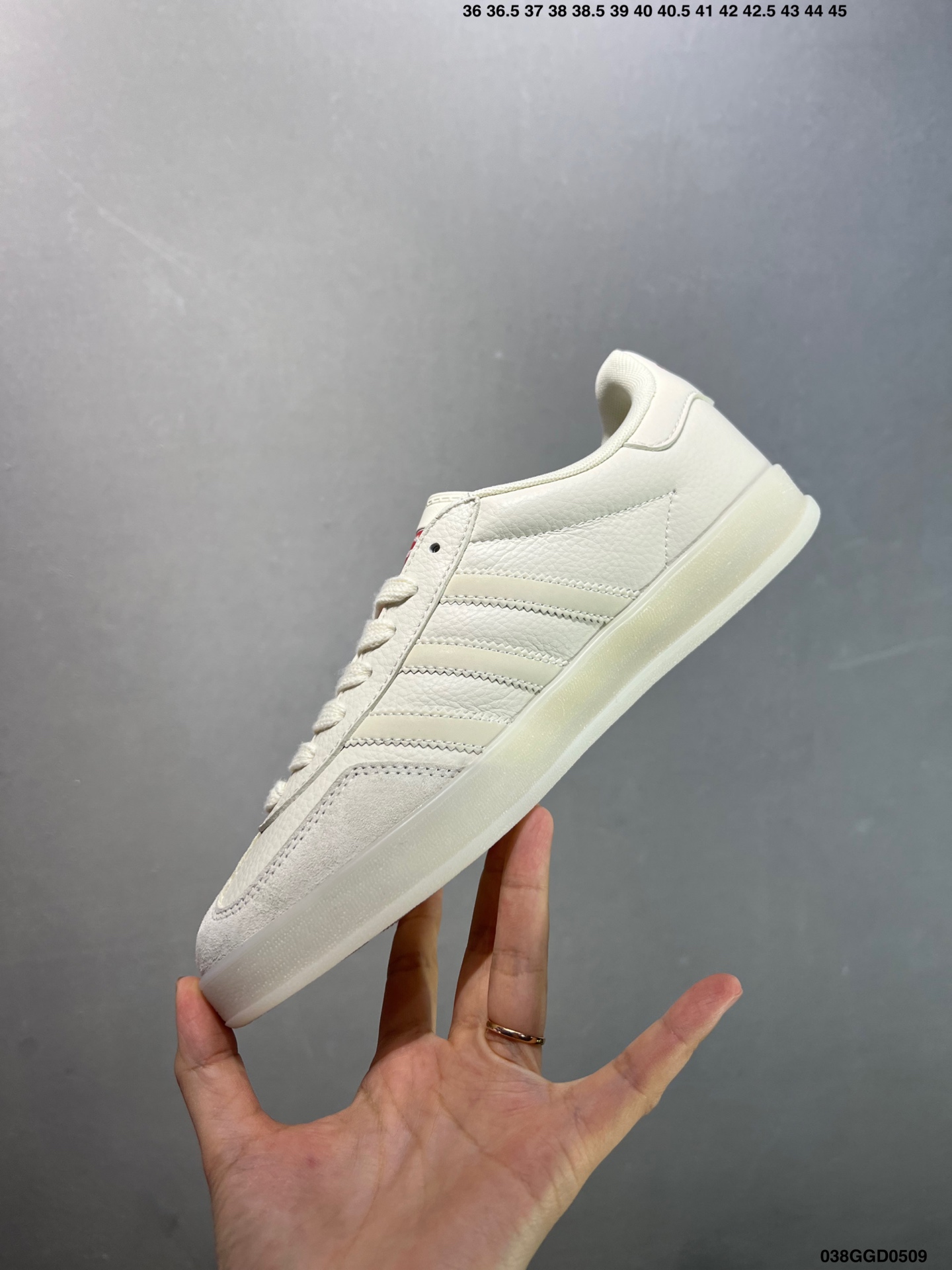 Adidas x Supreme Gazelle Cream White Sneakers - Retro Style, Comfortable Fit 4 i1746724408867 5092 0 2