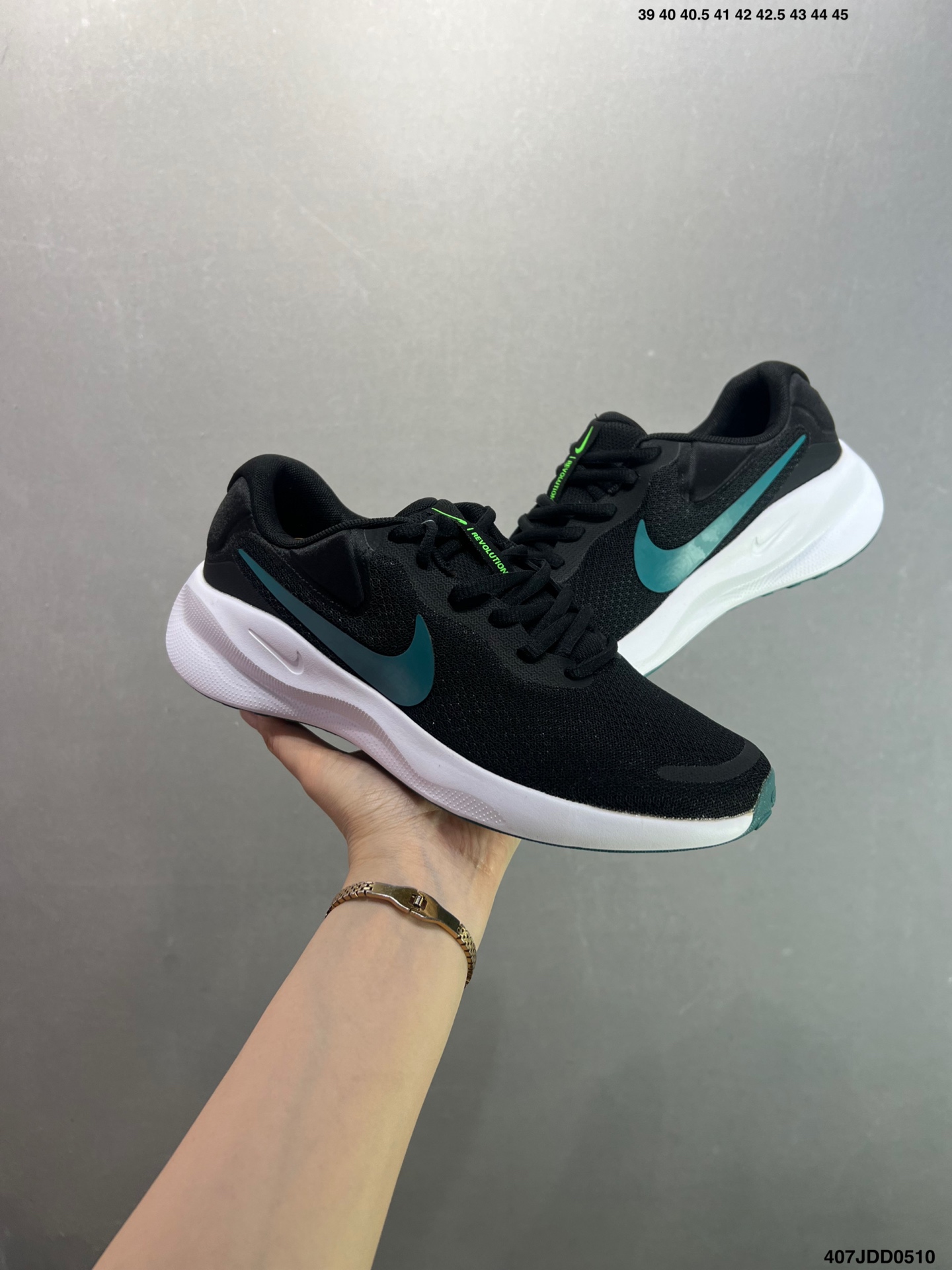 Nike Revolution 7 Women's Running Shoes Breathable Low Top FB2207-003 7 i1746805278764 5768 0 7