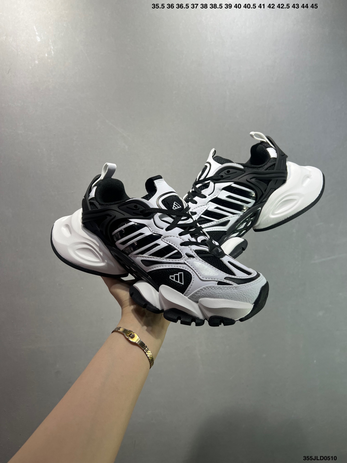 Adidas XLG Runner Deluxe Low-Top Sneakers - Retro Style, Unisex Design 9 i1746809451735 2088 0 7