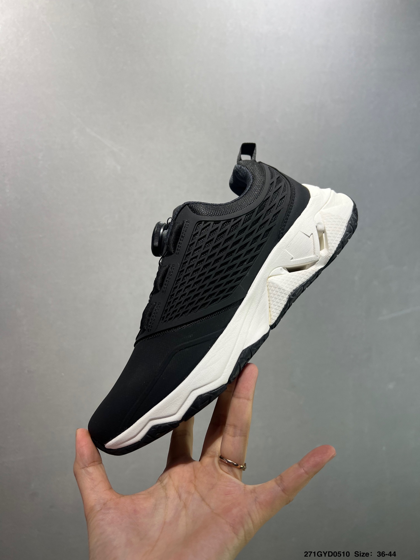 Descente Running BOA Low-Top Sneakers - Comfortable, Breathable, and Durable 4 i1746811182781 9054 0 2