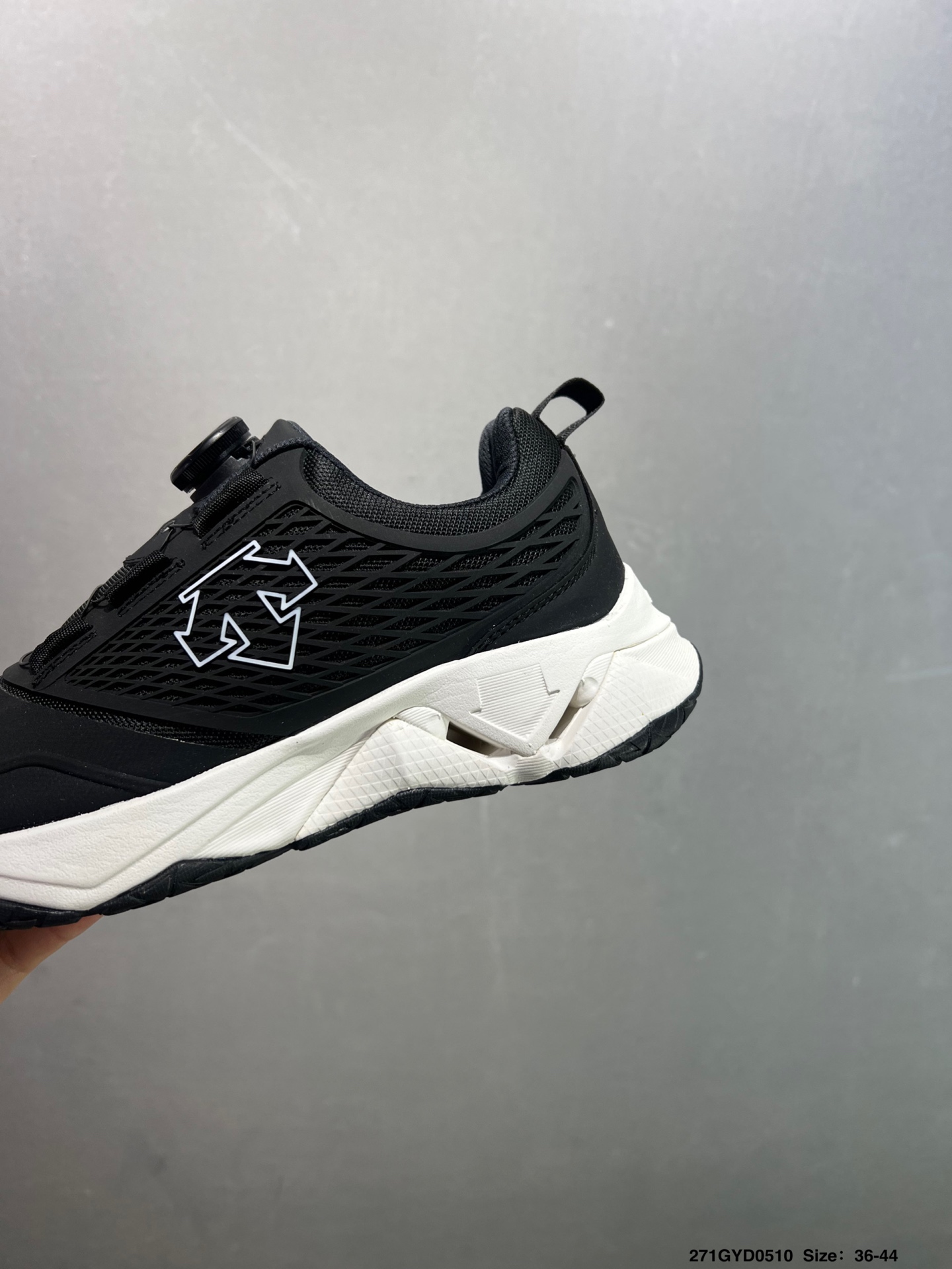 Descente Running BOA Low-Top Sneakers - Comfortable, Breathable, and Durable 7 i1746811182799 5727 0 5