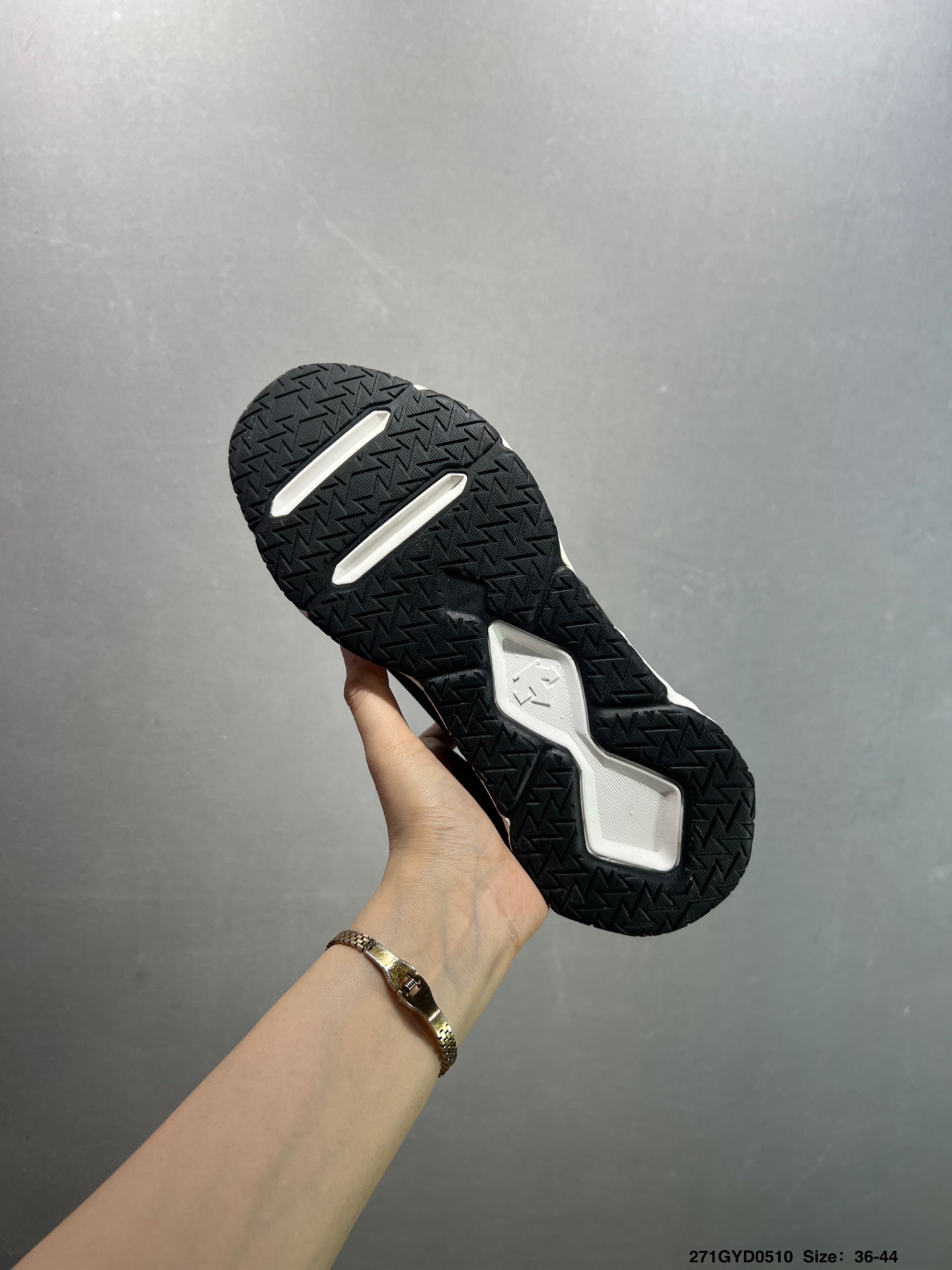 Descente Running BOA Low-Top Sneakers - Comfortable, Breathable, and Durable 8 i1746811184686 8834 0 6