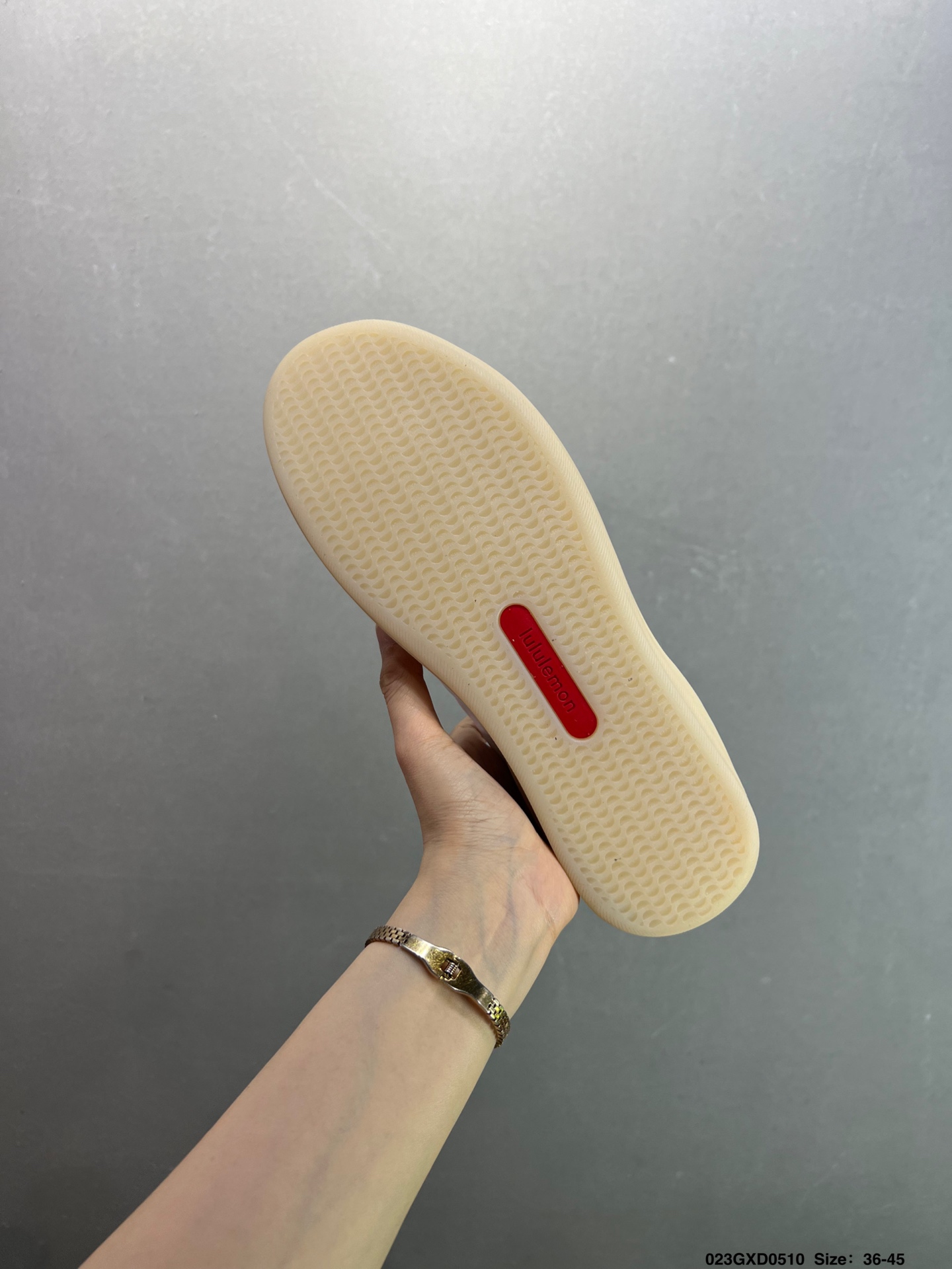 Lululemon Cityverse Sneaker: Minimalist Low-Top Shoe for Everyday Comfort 8 i1746812107597 8857 0 6