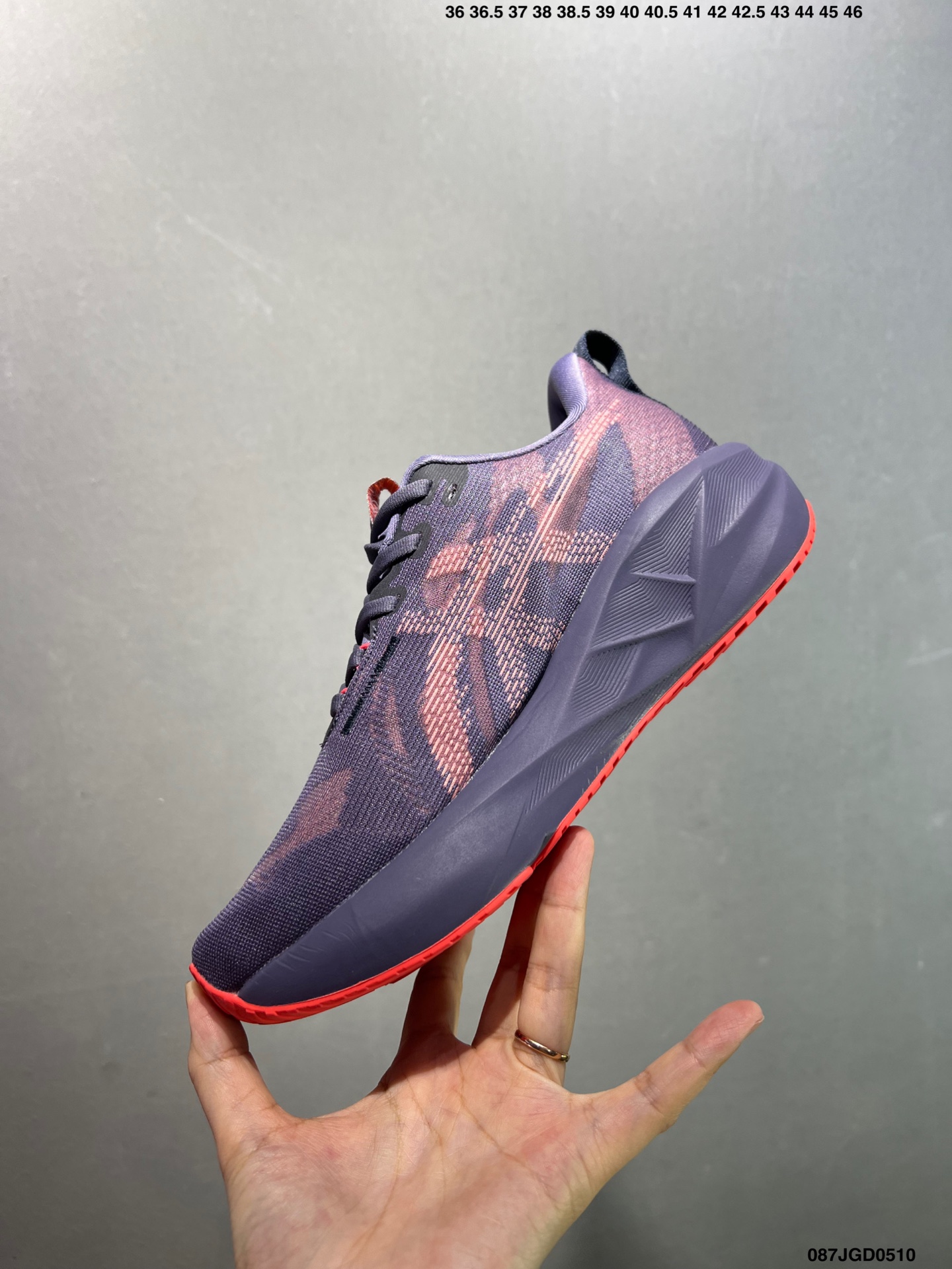 Asics NOVABLAST 5 LE Lightweight Cushioning Running Shoes - Style 1012B765-700 4 i1746812226366 3424 0 2