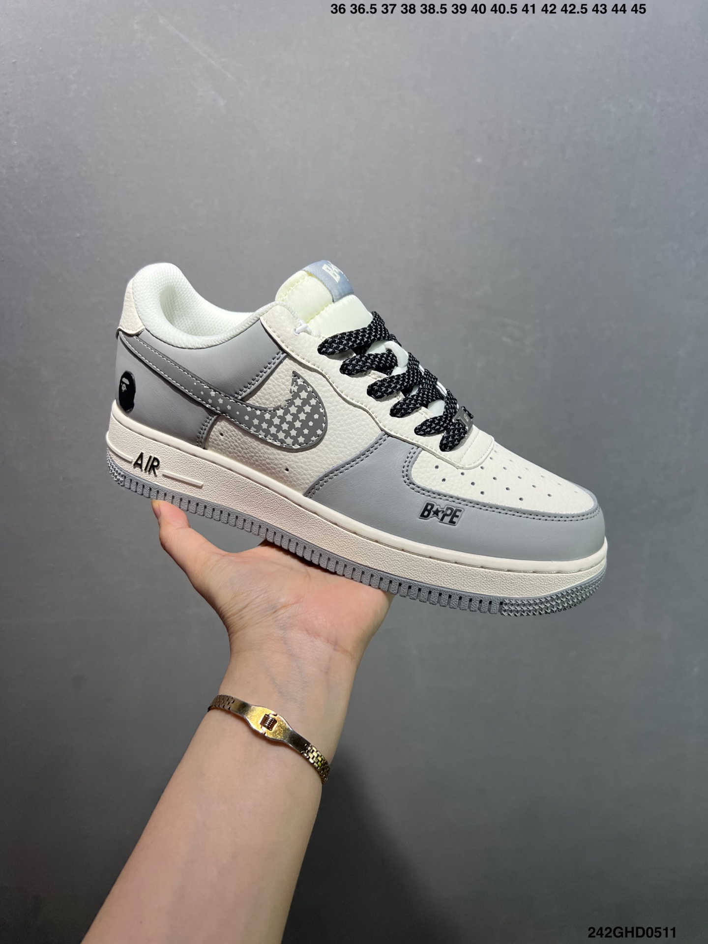 Nike Air Force 1 '07 Low Custom Sneakers - Classic Style, Modern Twist 5 i1746895935389 8547 0 1