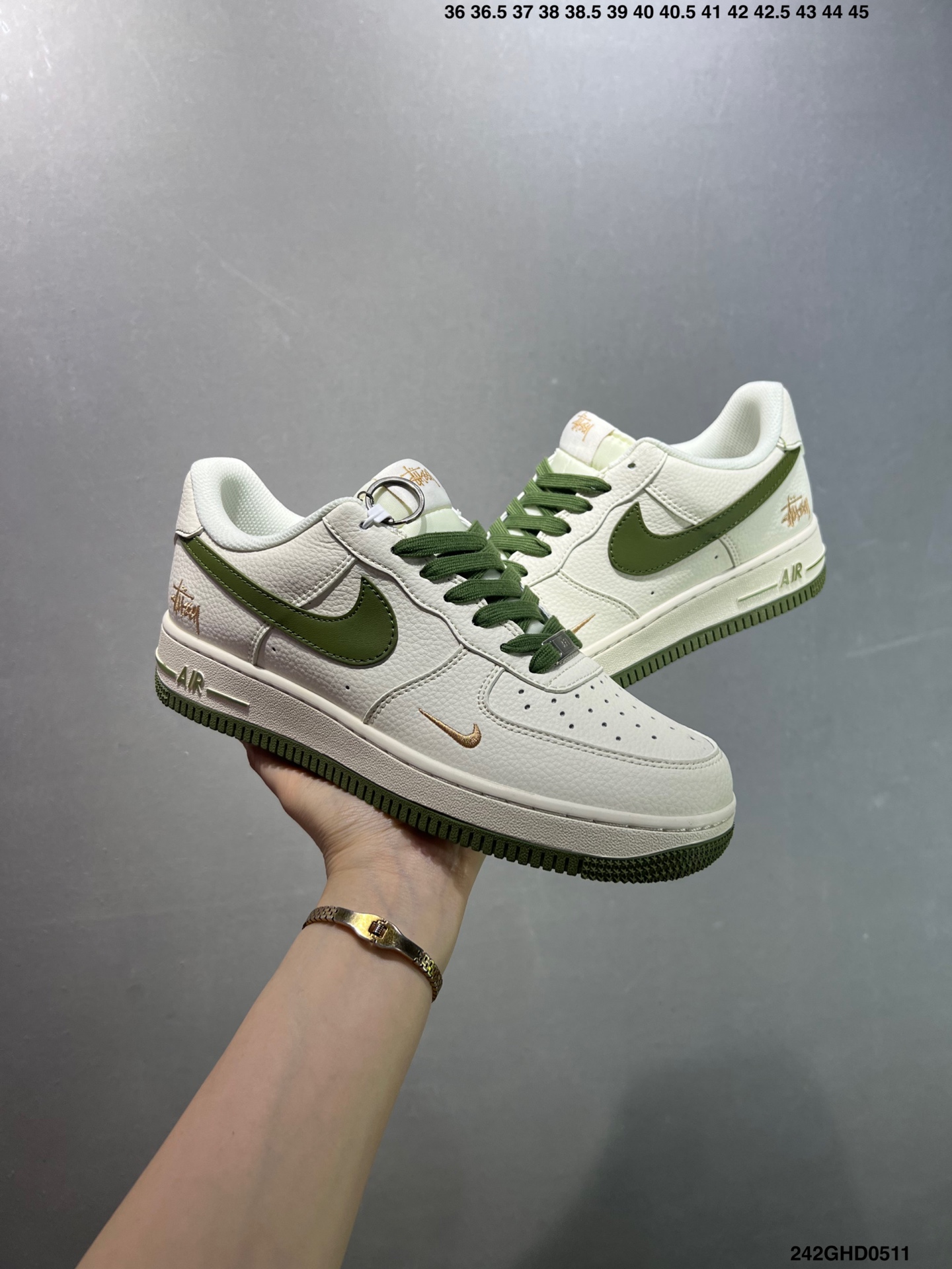 Nike Air Force 1 '07 Low Custom Sneakers - Classic Style, Modern Twist 7 i1746895964612 7937 0 7