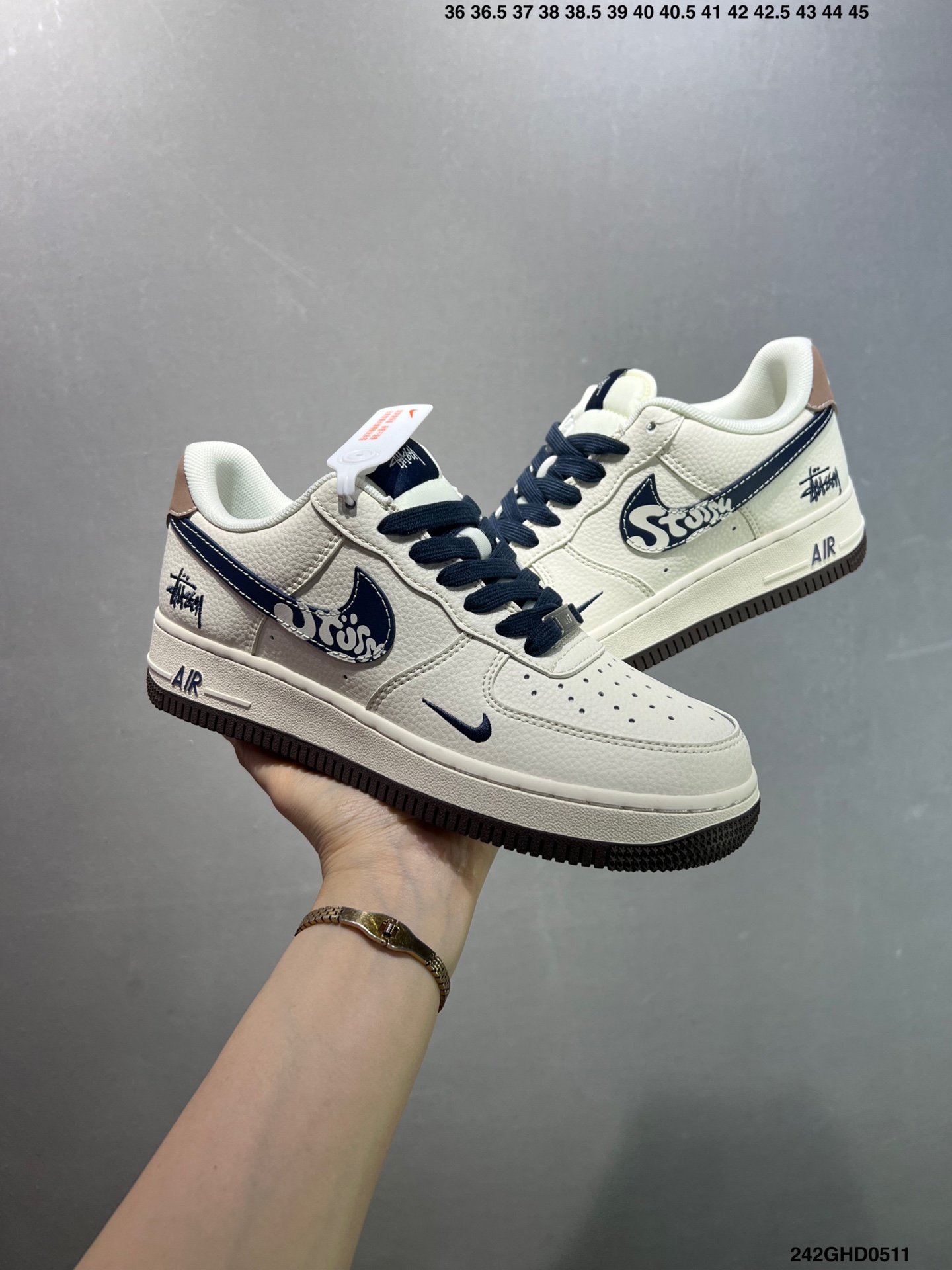 Nike Air Force 1 '07 Low Custom Sneakers - Classic Style, Modern Twist 3 i1746895993673 3452 0 7