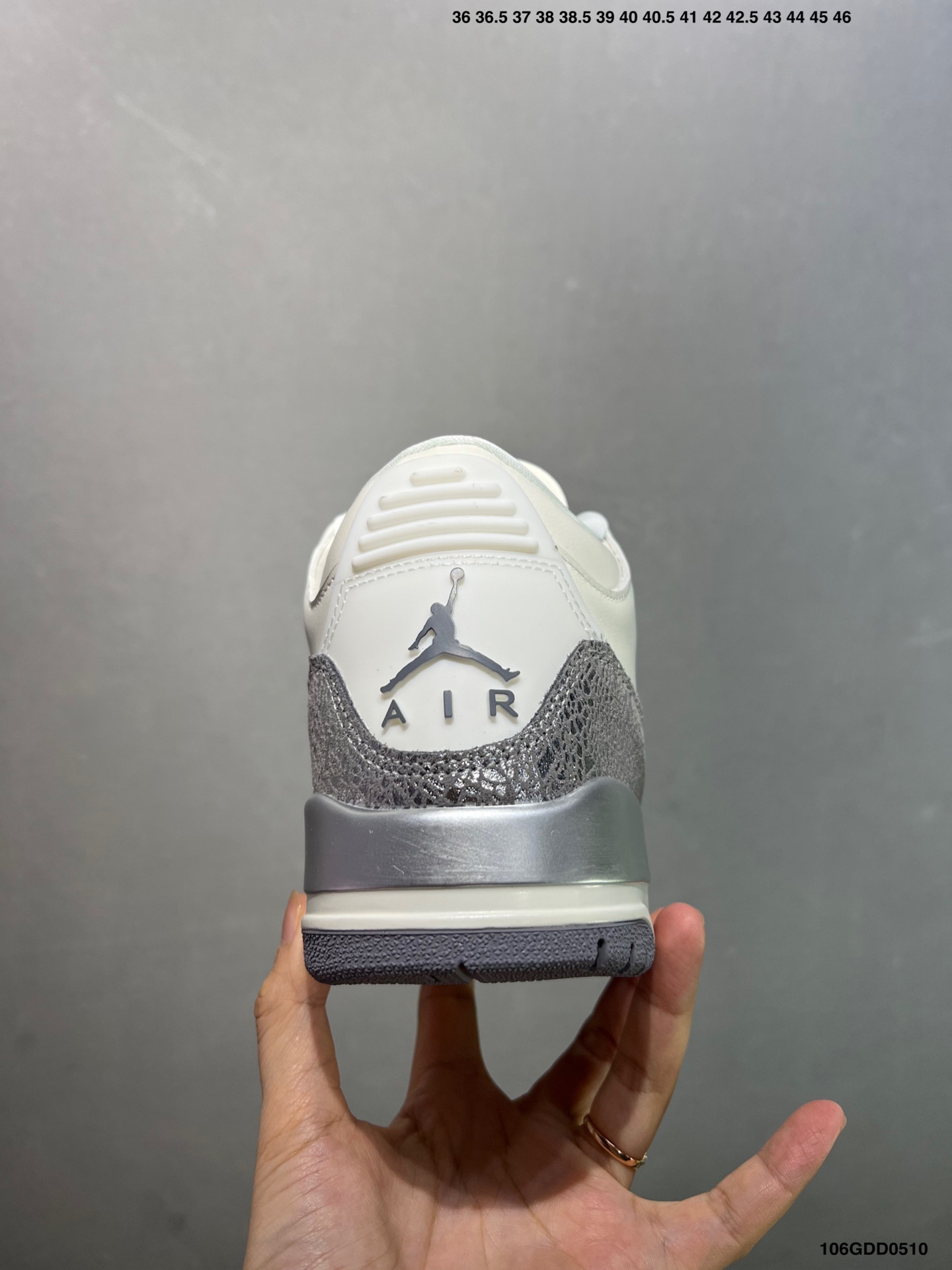 Air Jordan 3 Retro: Classic Style, Modern Comfort - White/Grey Basketball Shoes 5 i1746897033347 7641 0 3
