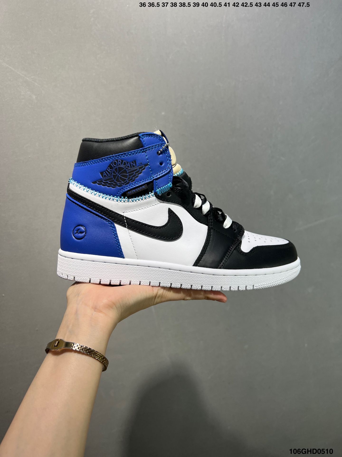 Air Jordan 1 Retro High DZ5485-402 Black/White/Royal Blue Sneakers 2 i1746897094265 6309 0 0
