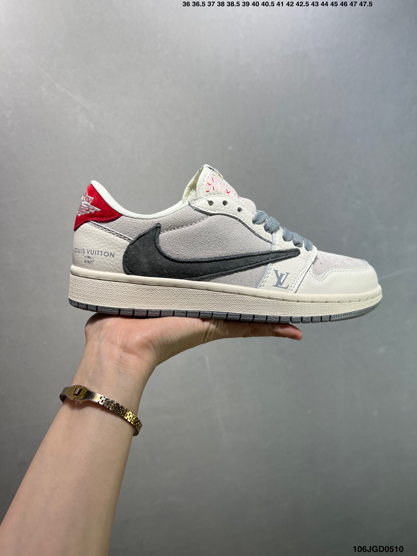 Travis Scott x Fragment Design x Air Jordan 1 Low OG SP Sneakers 2 i1746897134202 577 0 0