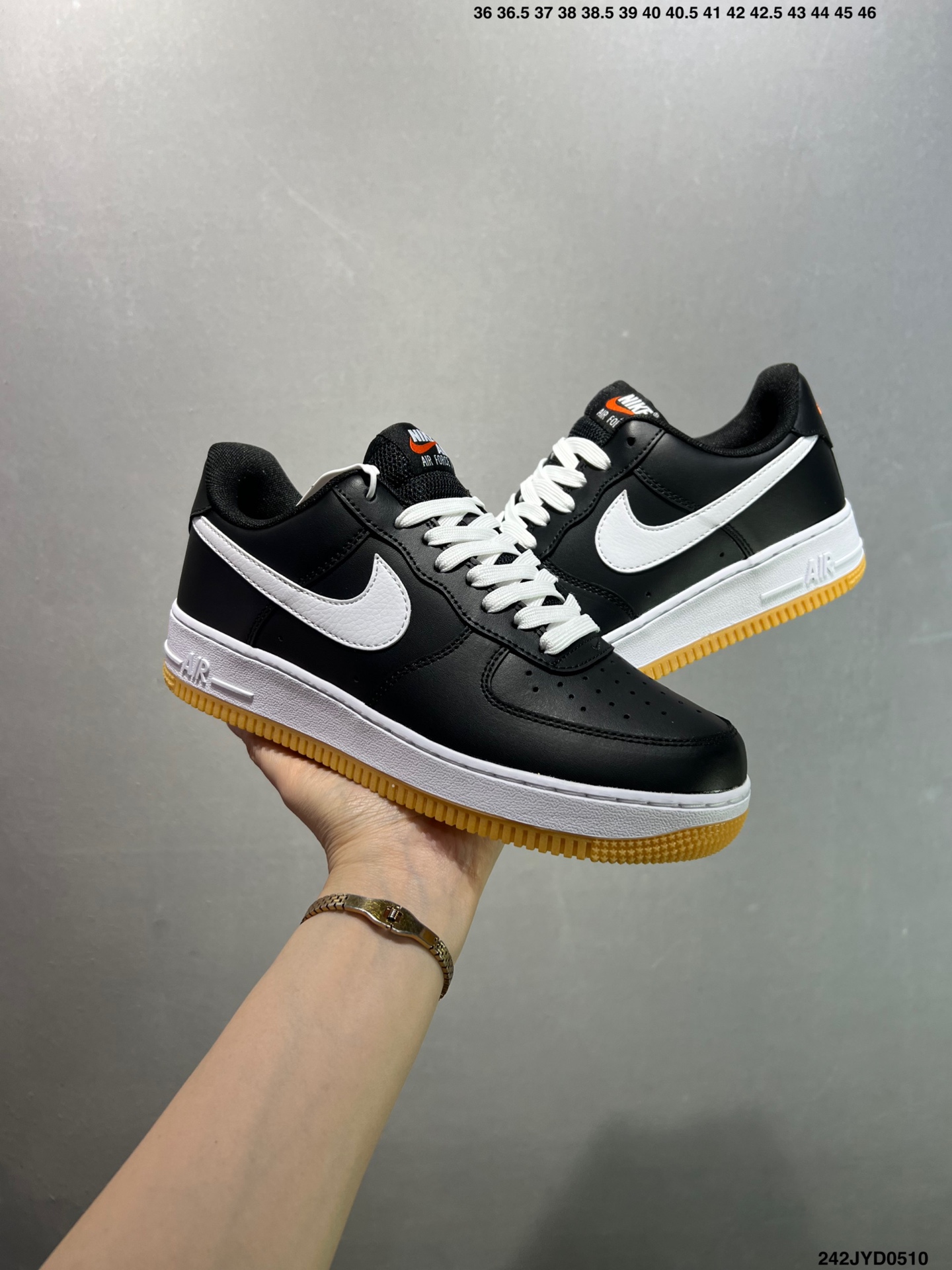 Nike Air Force 1 Low '07 Black/White Casual Sneakers 9 i1746897433256 8963 0 7