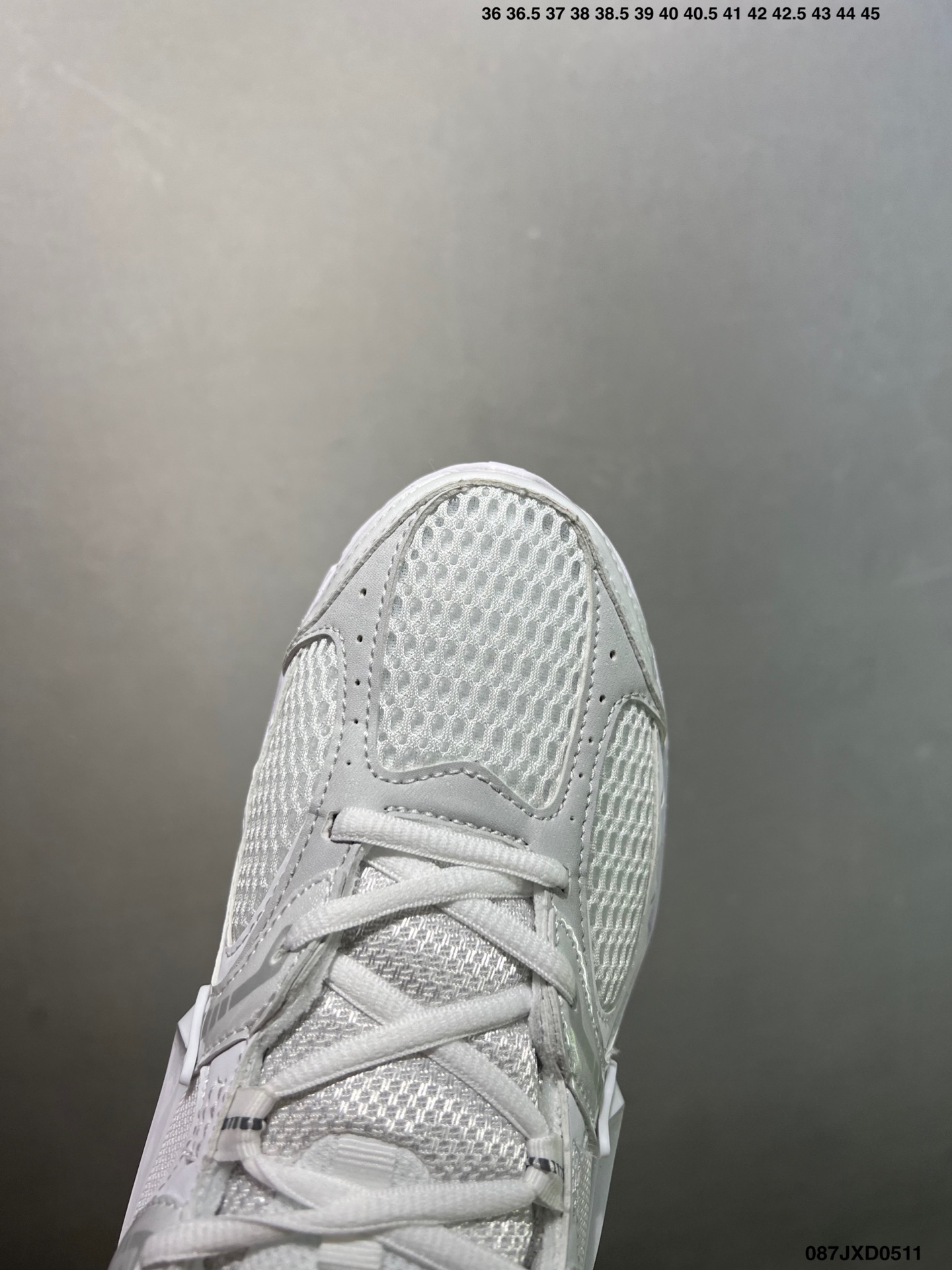 NK V5 RNR Athletic Shoes White Retro Y3K Style Lightweight Running Shoes 6 i1746898407407 5968 0 4