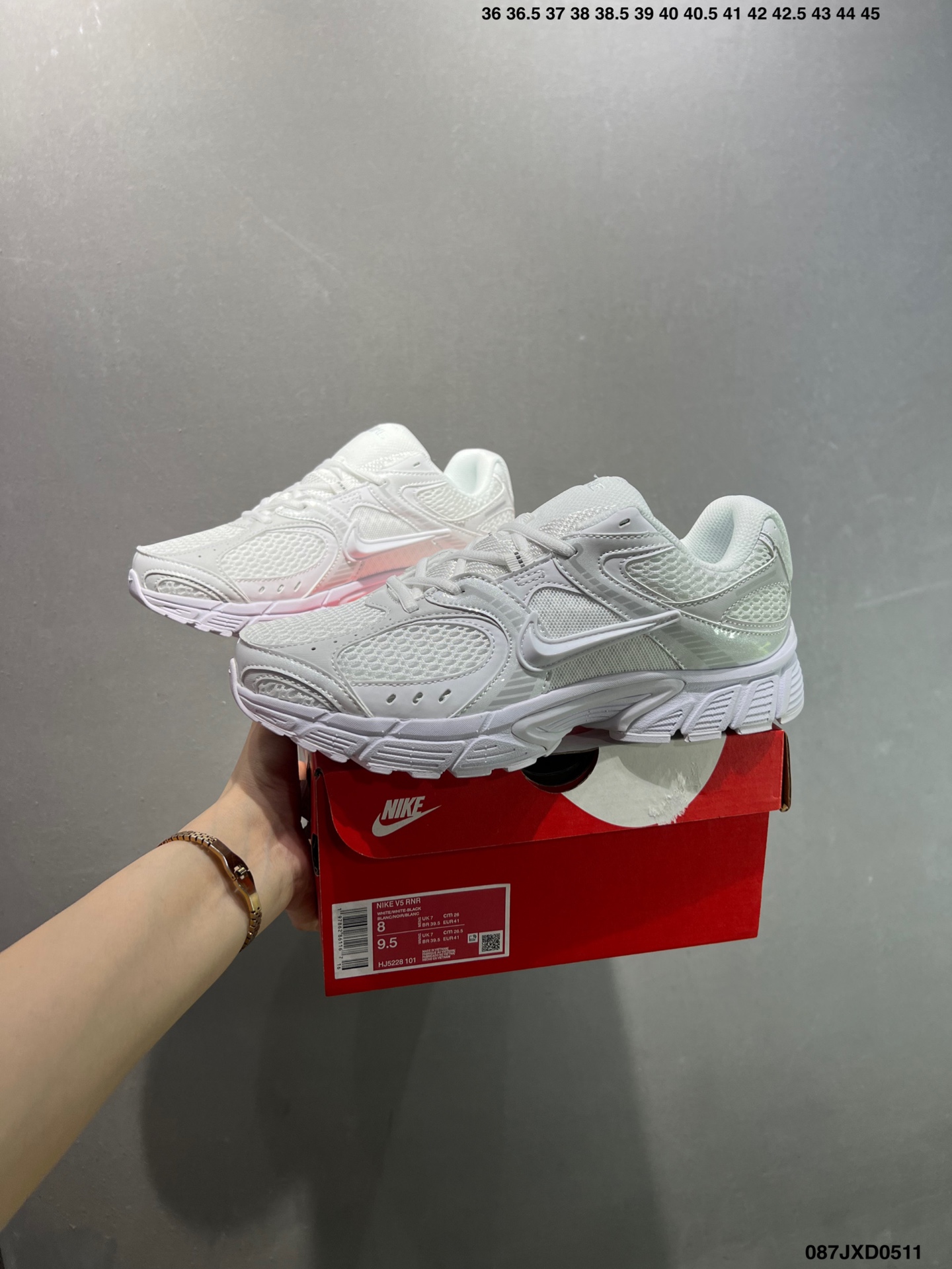 NK V5 RNR Athletic Shoes White Retro Y3K Style Lightweight Running Shoes 10 i1746898409148 7263 0 8