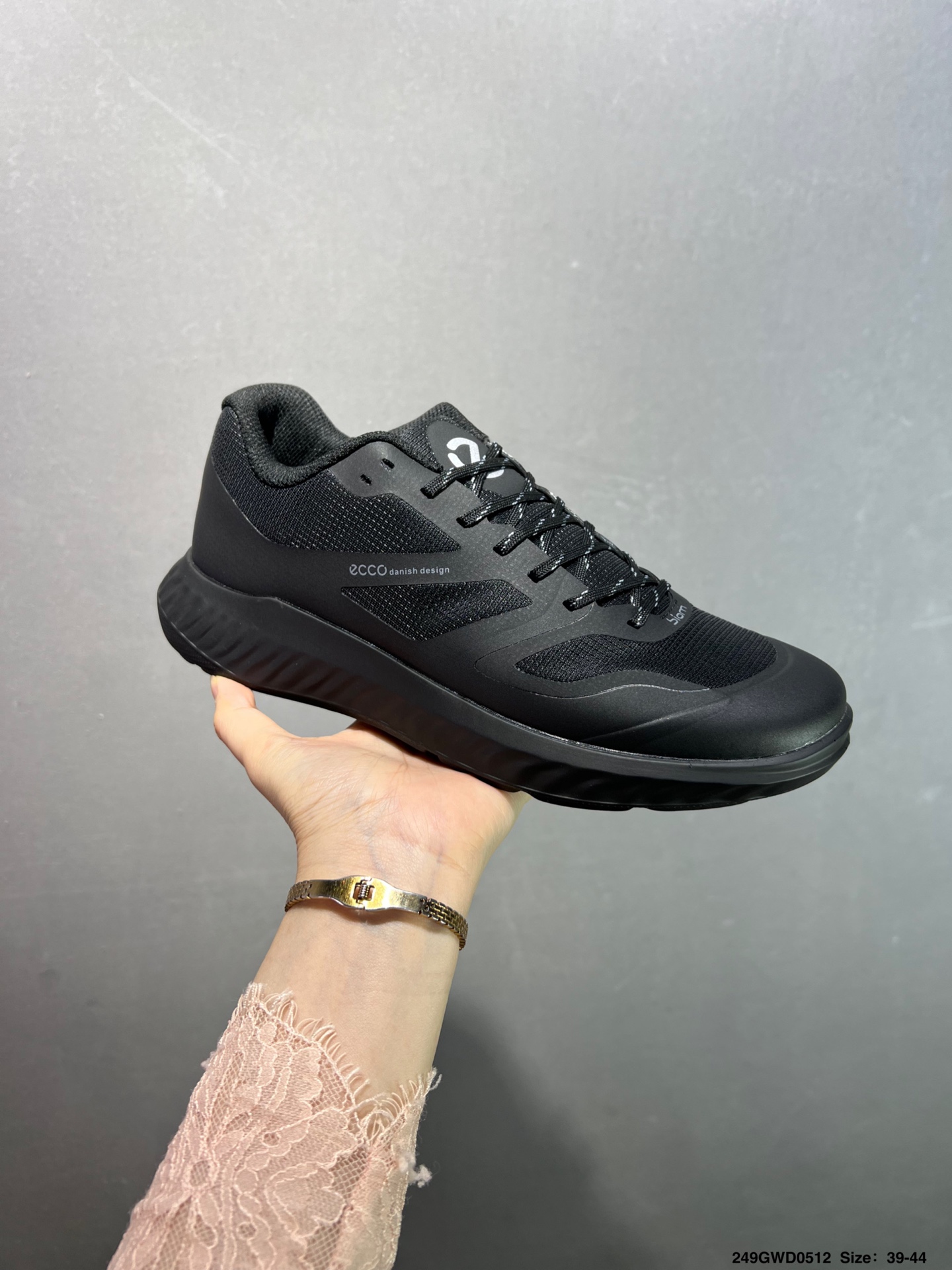 Ecco Lightweight Black Leather Sneakers - Zero Gravity Comfort, Sizes 39-44 6 i1746979553067 2665 0 1