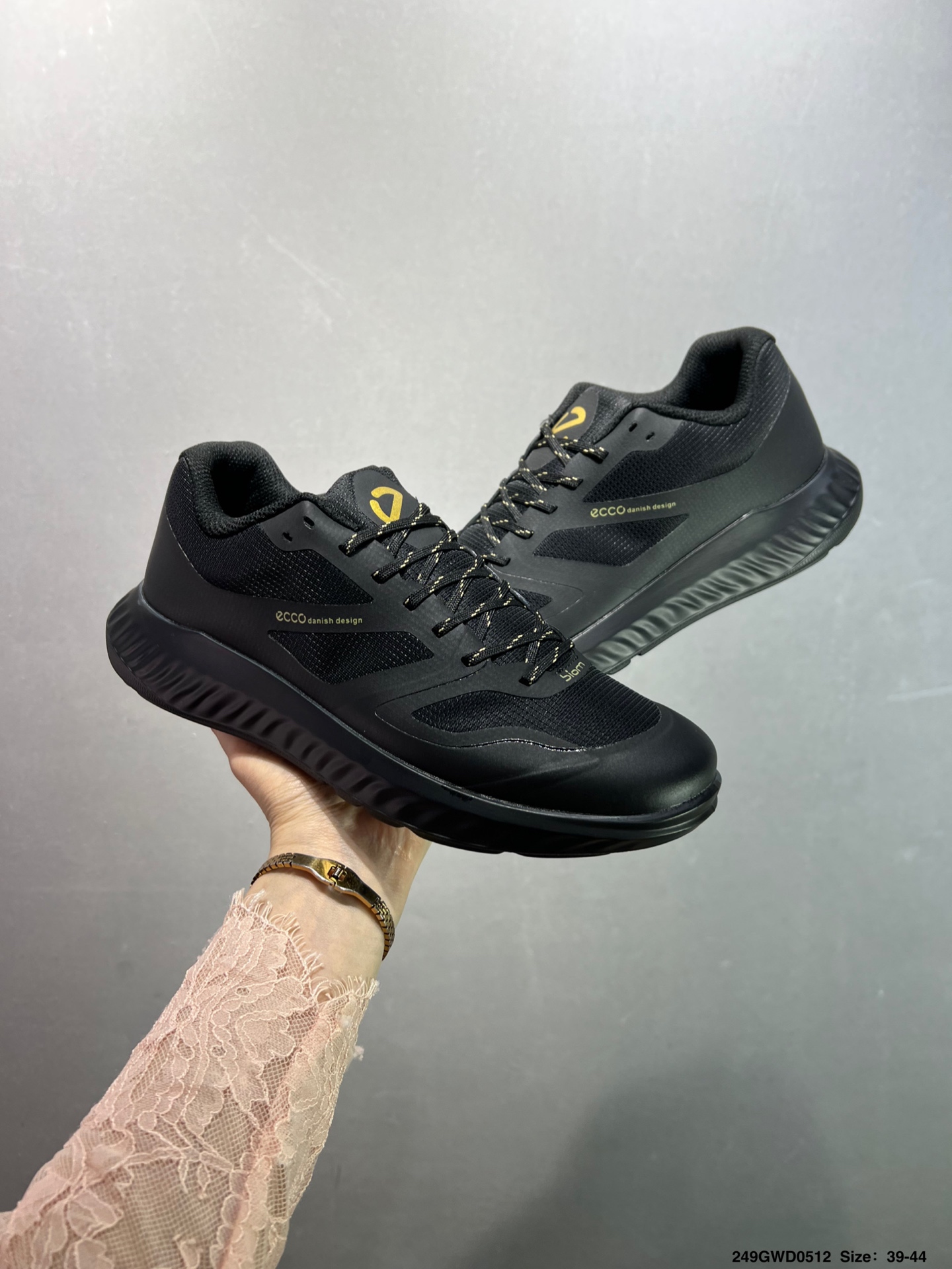 Ecco Lightweight Black Leather Sneakers - Zero Gravity Comfort, Sizes 39-44 4 i1746979573670 603 0 7