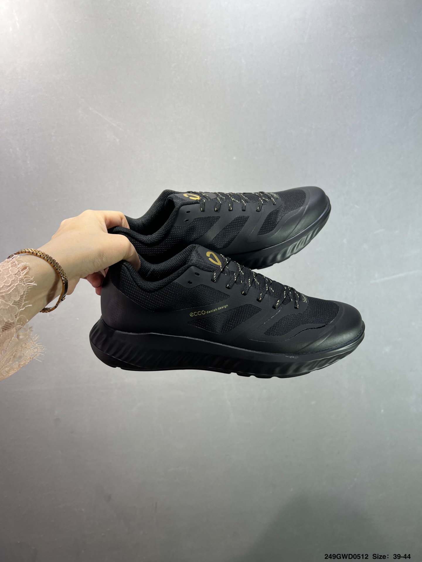 Ecco Lightweight Black Leather Sneakers - Zero Gravity Comfort, Sizes 39-44 5 i1746979575321 6352 0 8
