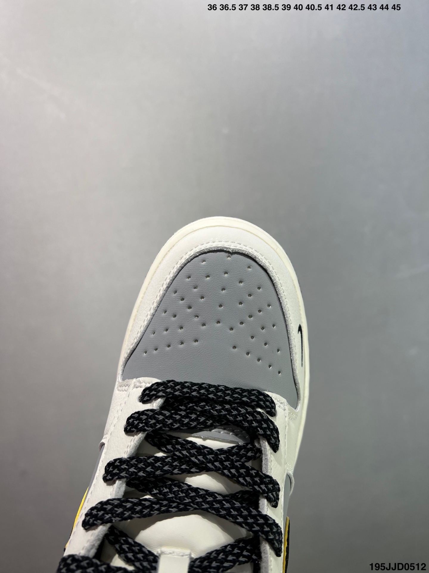 Nike SB Dunk Low Xiaomi SU7 Sneakers - Premium Quality & Comfort 6 i1746982551677 2026 0 4