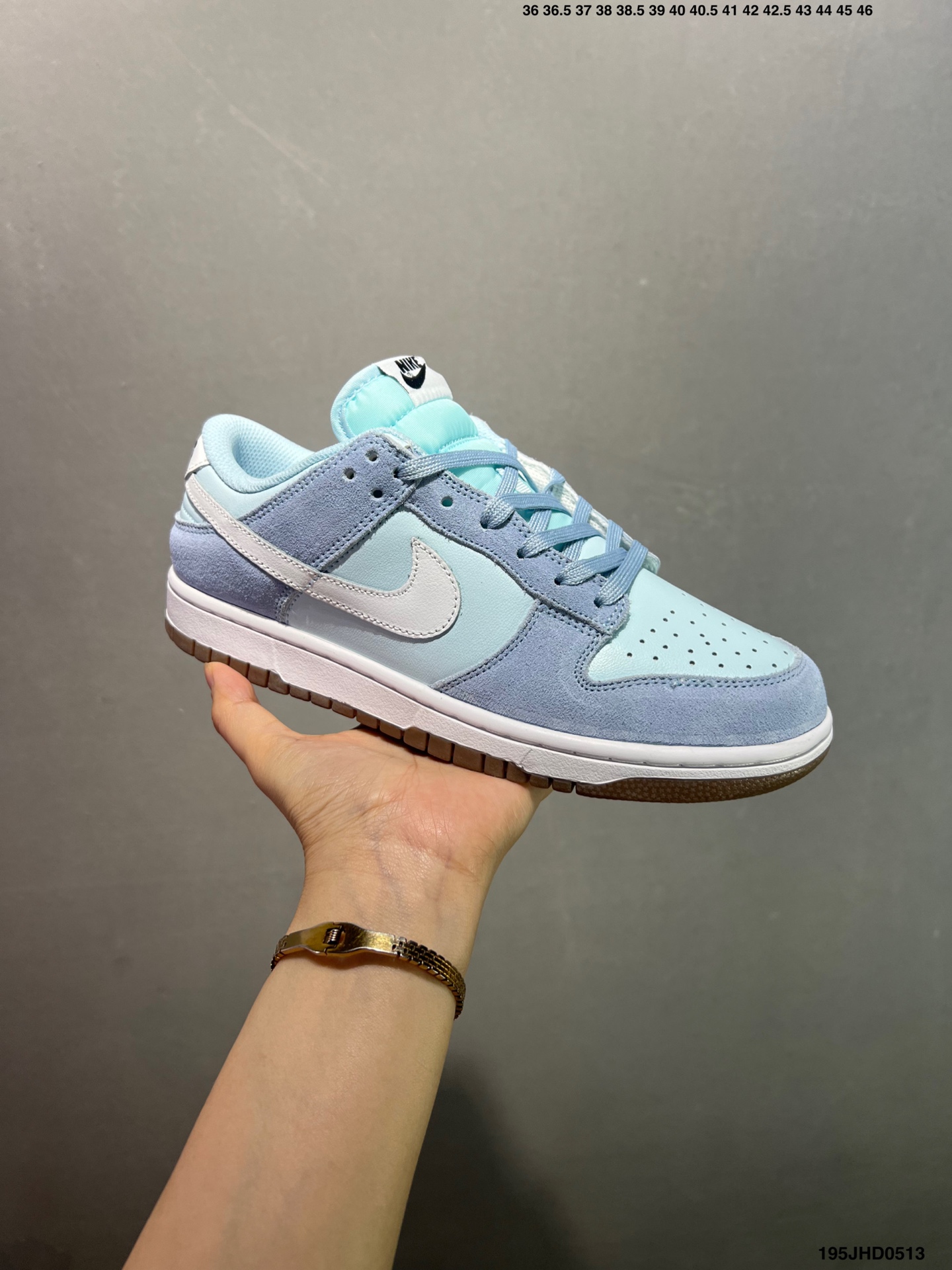 Nike SB Dunk Low Xiaomi SU7 Sneakers - Limited Edition 5 i1747068200878 3096 0 1