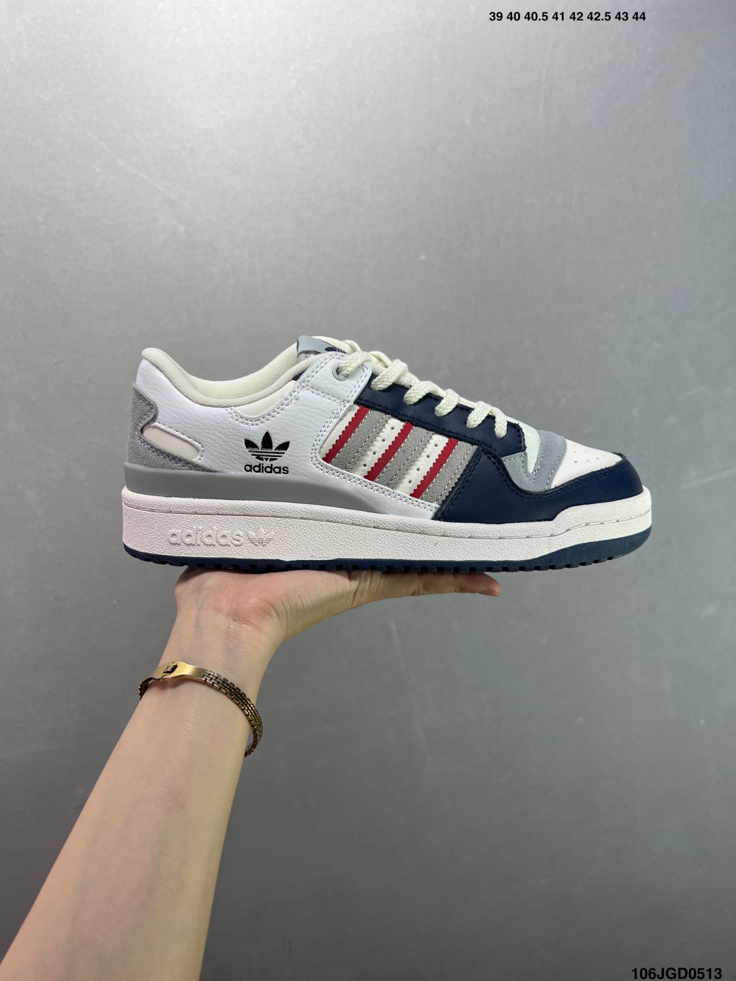 Adidas Forum Low CL: Versatile, Stylish Sneakers for Everyday Wear 2 i1747070112548 7182 0 0