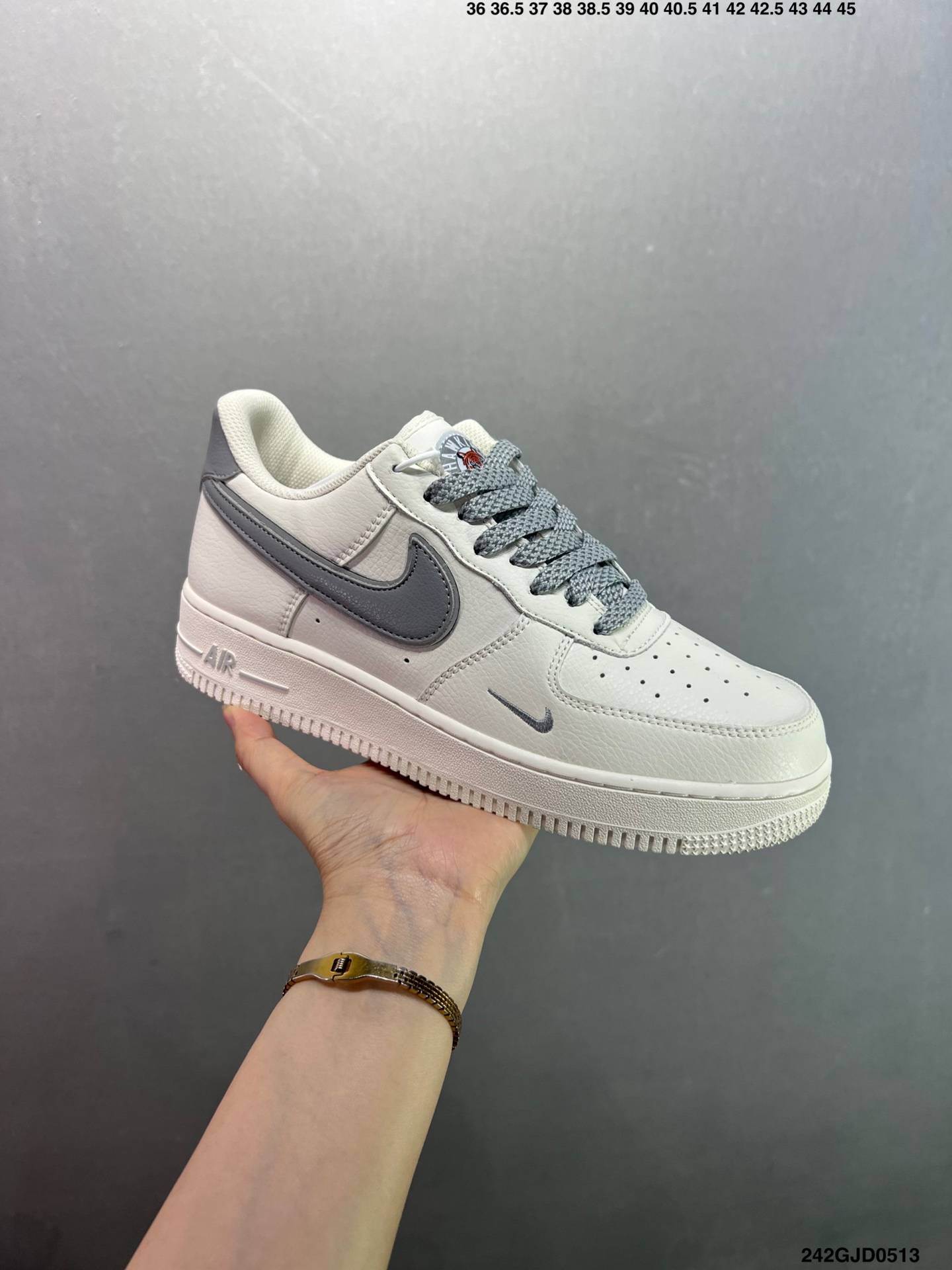 Nike Air Force 1 Low '07: Iconic Style, Supreme Comfort - Shop Now! 3 i1747070348870 4361 0 1