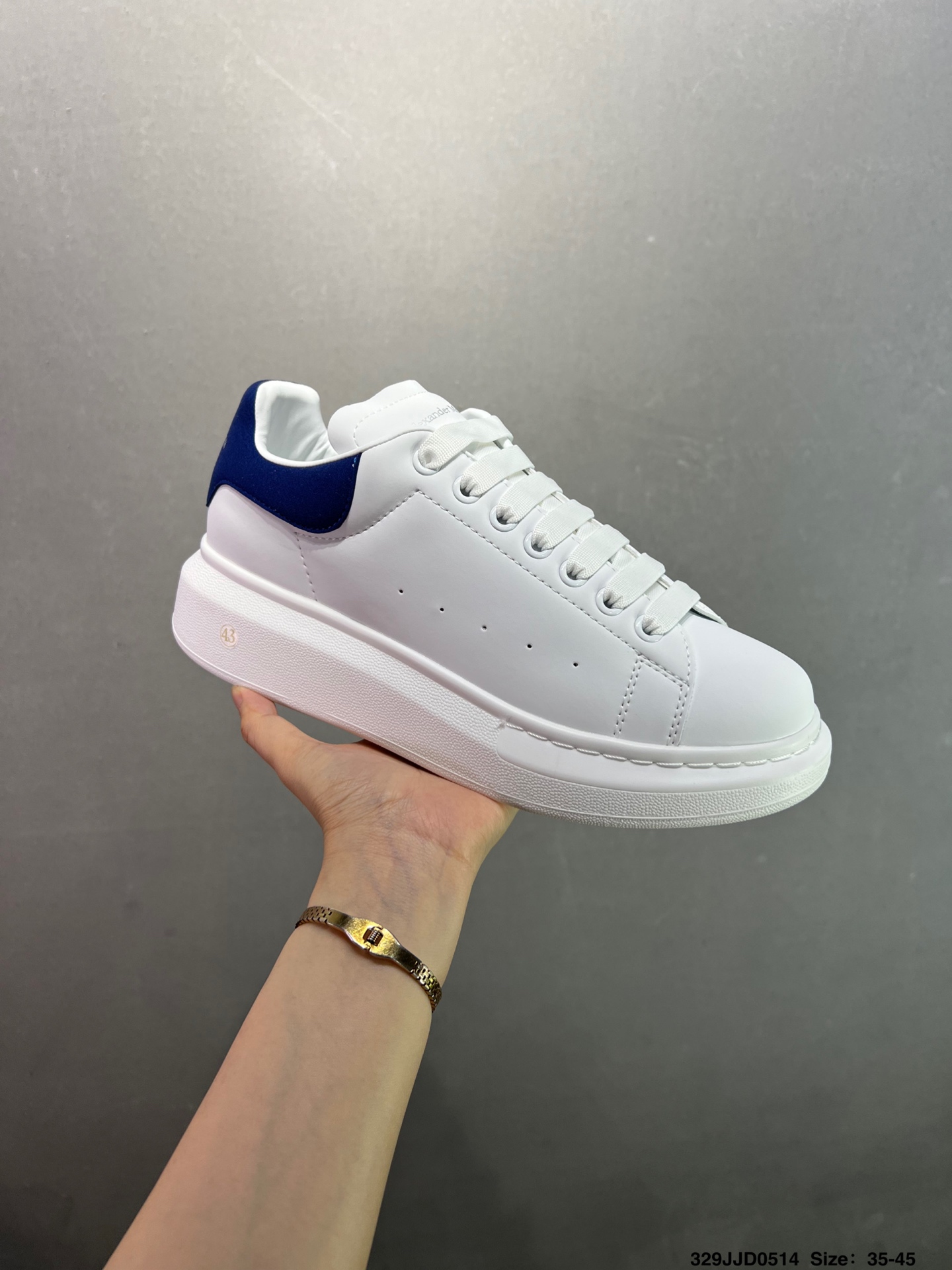 Alexander McQueen Oversized Sole Leather Sneakers - White/Vanilla 9 i1747147618269 30 0 1