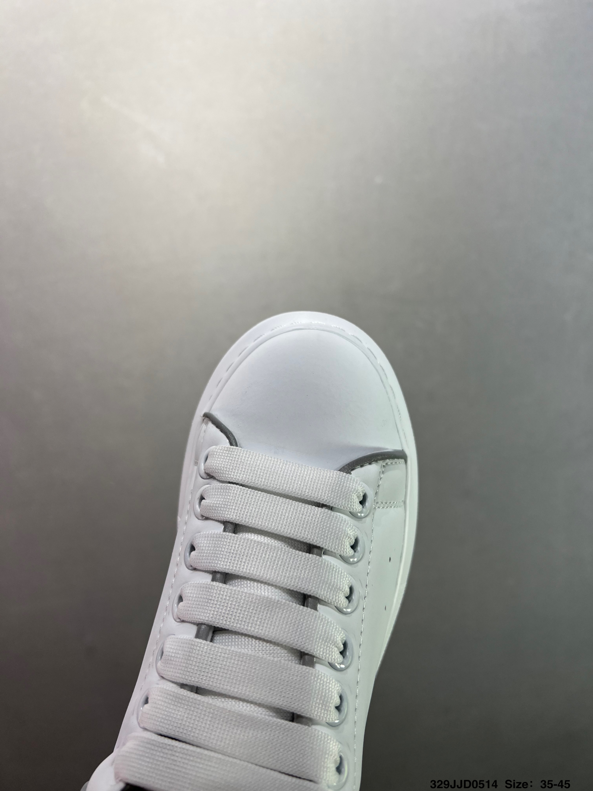 Alexander McQueen Oversized Sole Leather Sneakers - White/Silver Trim 6 i1747147697549 641 0 4