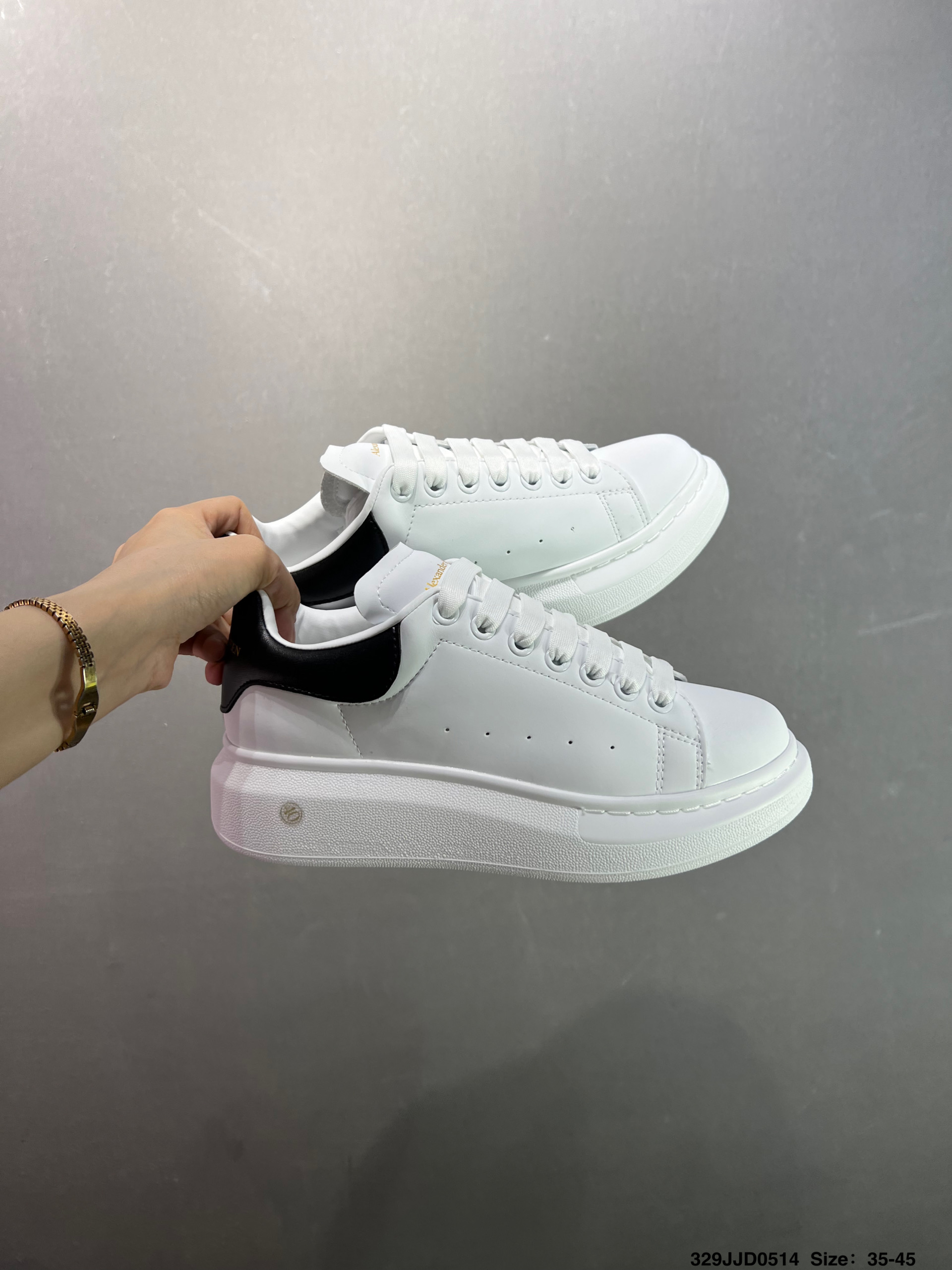 Alexander McQueen Oversized Sole Leather Sneakers - White/Black Accent 10 i1747147785471 2667 0 8