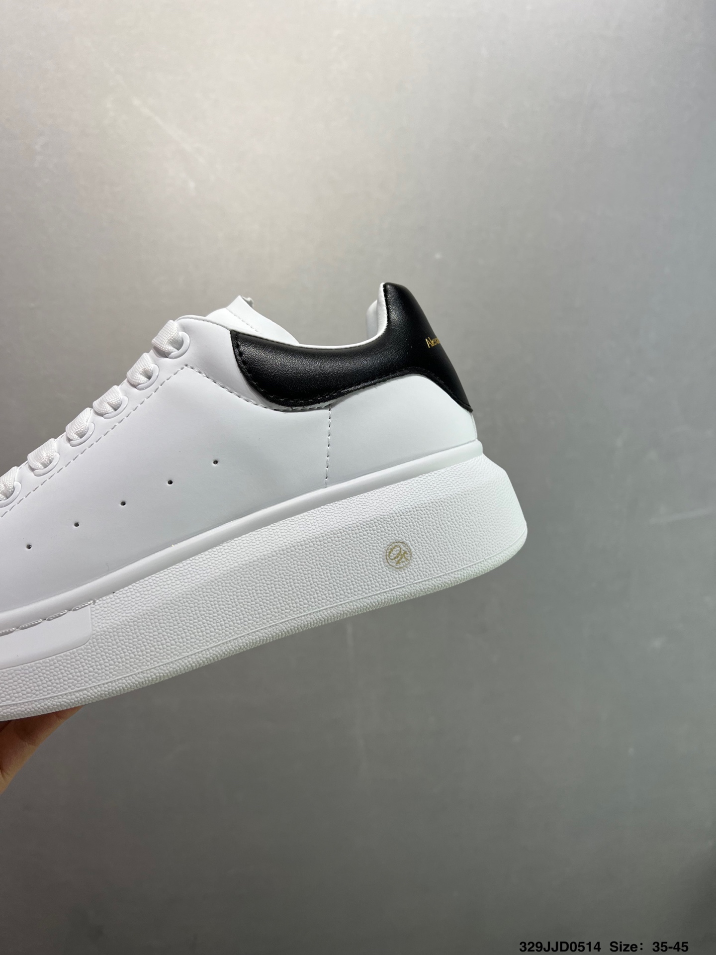 Alexander McQueen Oversized Sole Leather Sneakers - White/Black Accent 7 i1747147785718 7186 0 5