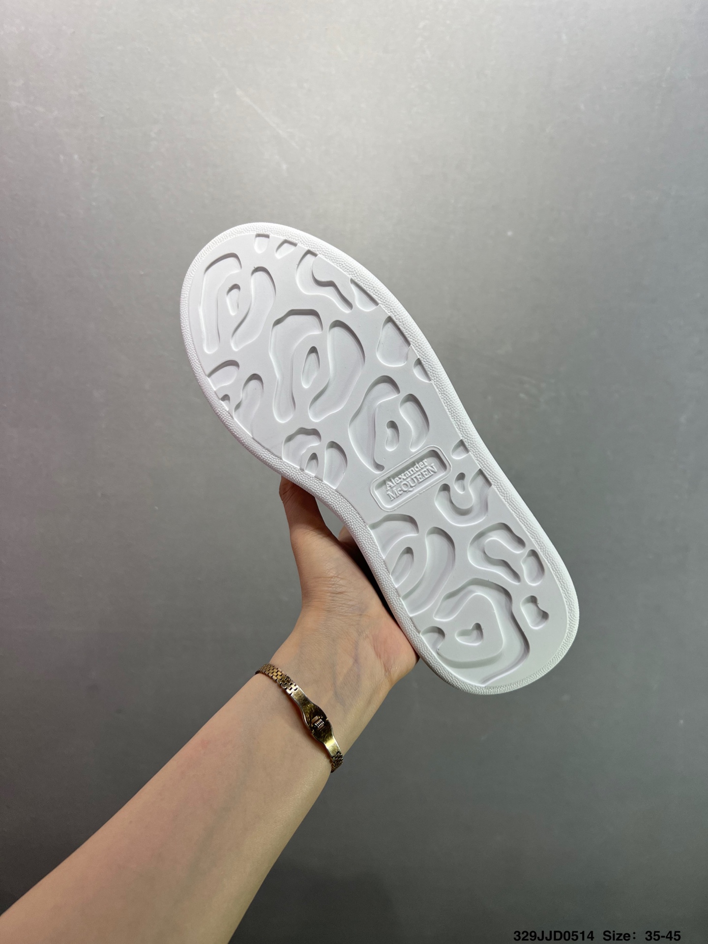 Alexander McQueen Oversized Sole Leather Sneakers - White/Black Accent 8 i1747147785740 8832 0 6