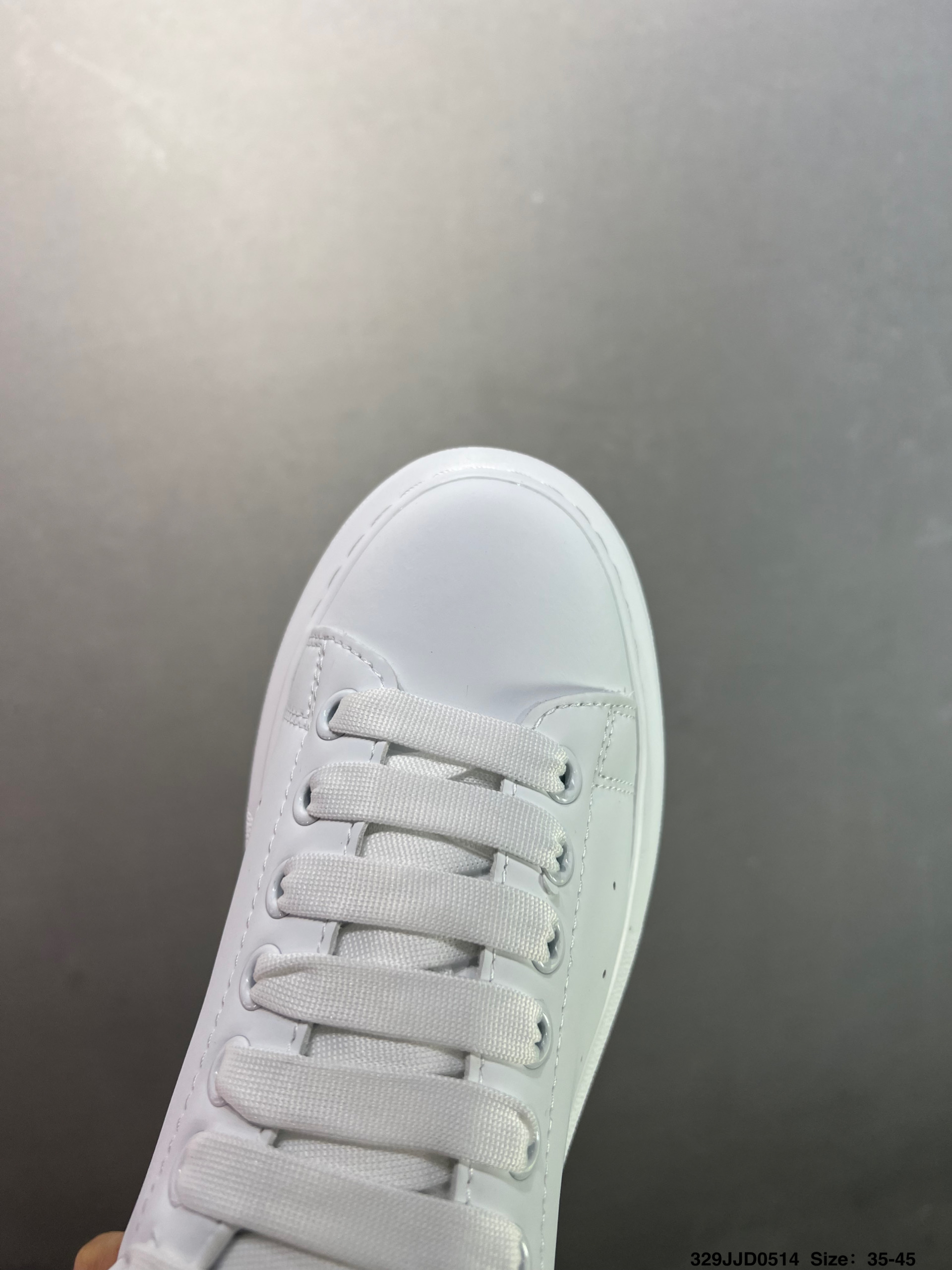 Alexander McQueen Oversized Sole Leather Sneakers - White/Black Accent 6 i1747147787058 4257 0 4