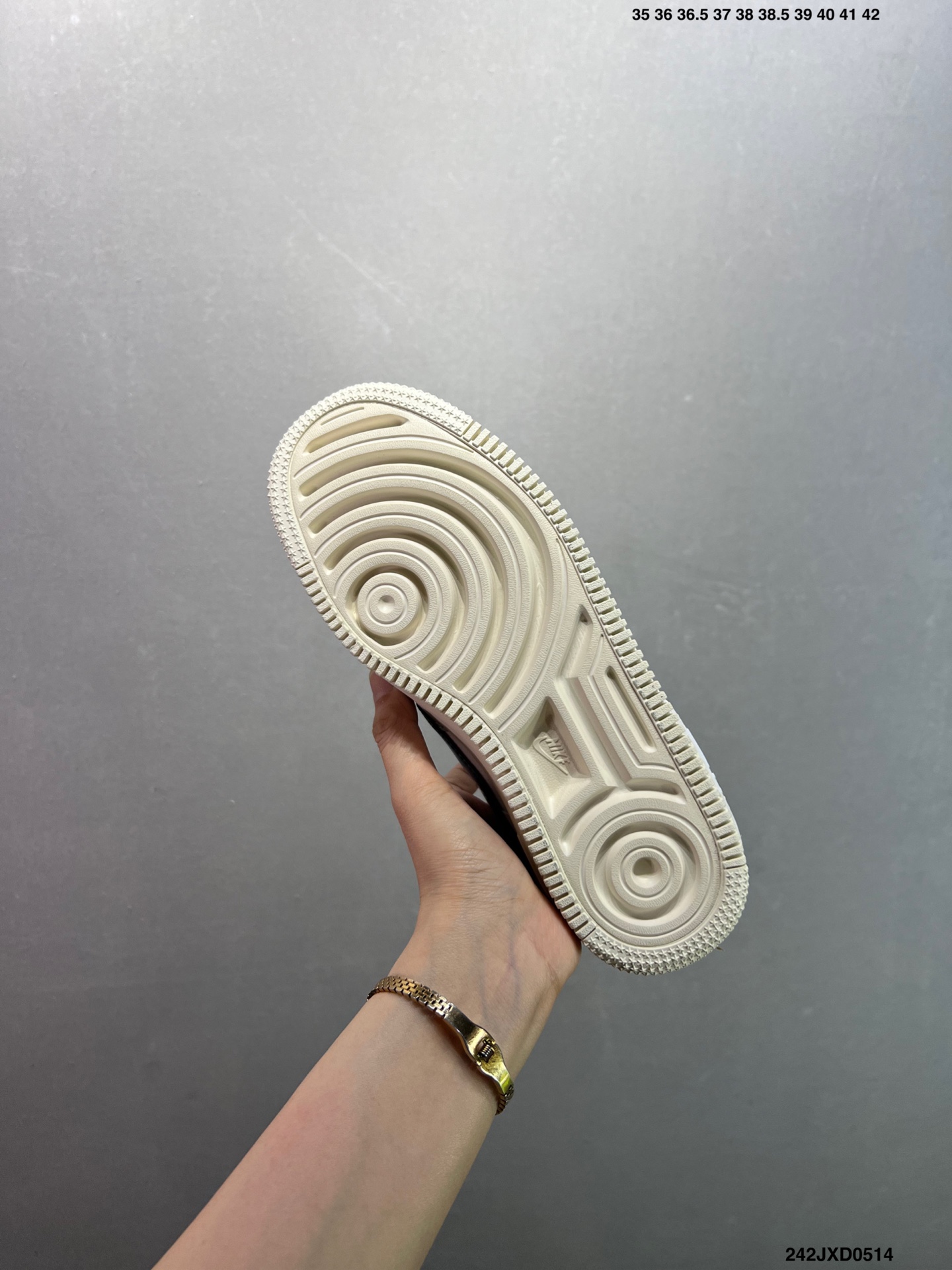 Nike Air Force 1 Shadow: Deconstructed Style & Comfortable All-Day Wear 8 i1747149099884 7621 0 6